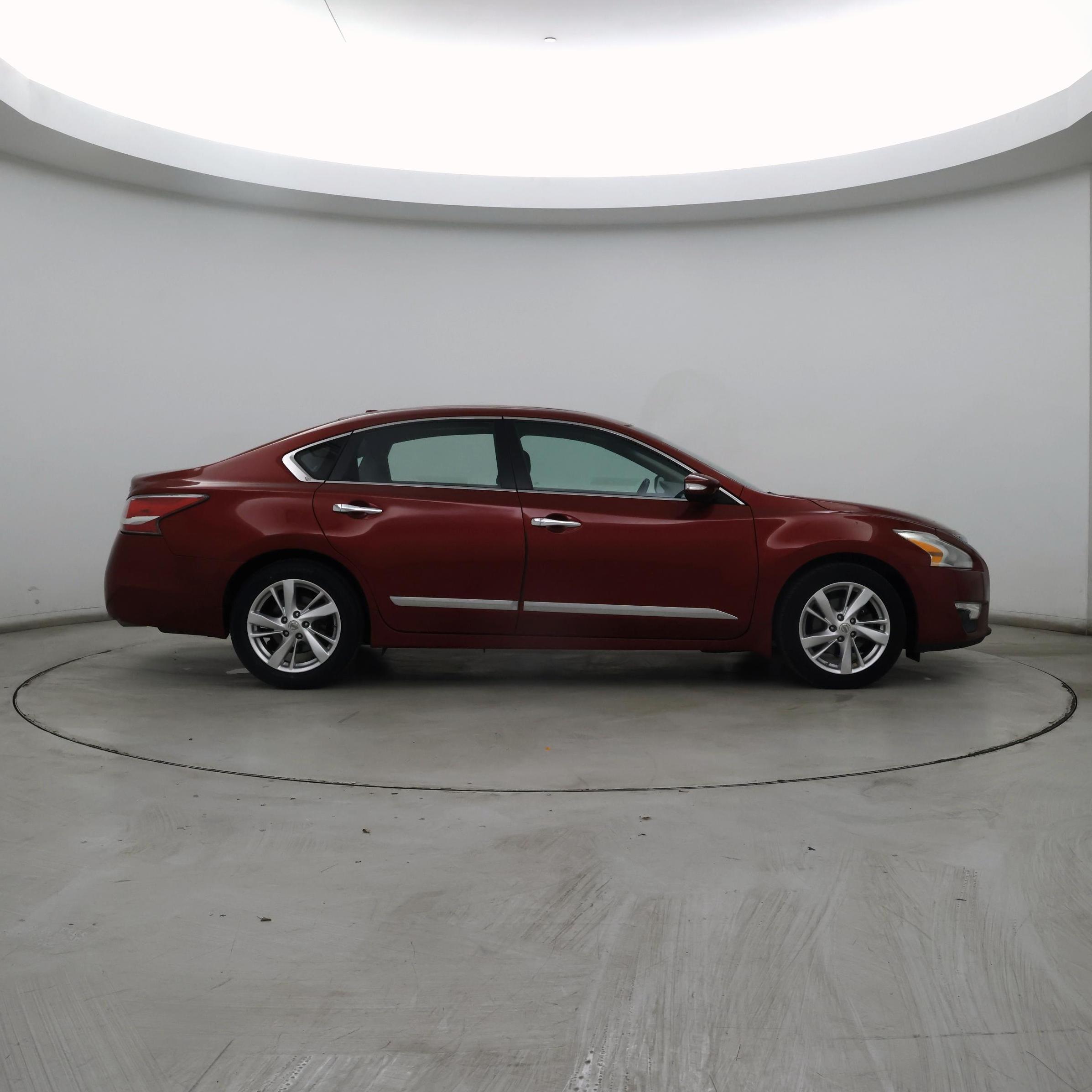 Thumbnail: 2014 Nissan Altima - 7