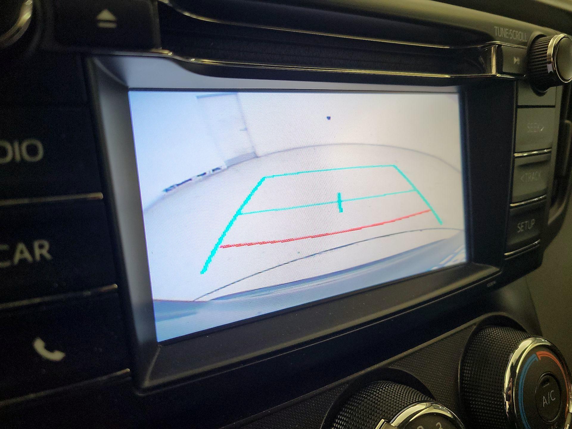 Thumbnail: 2018 Toyota RAV4 - 14