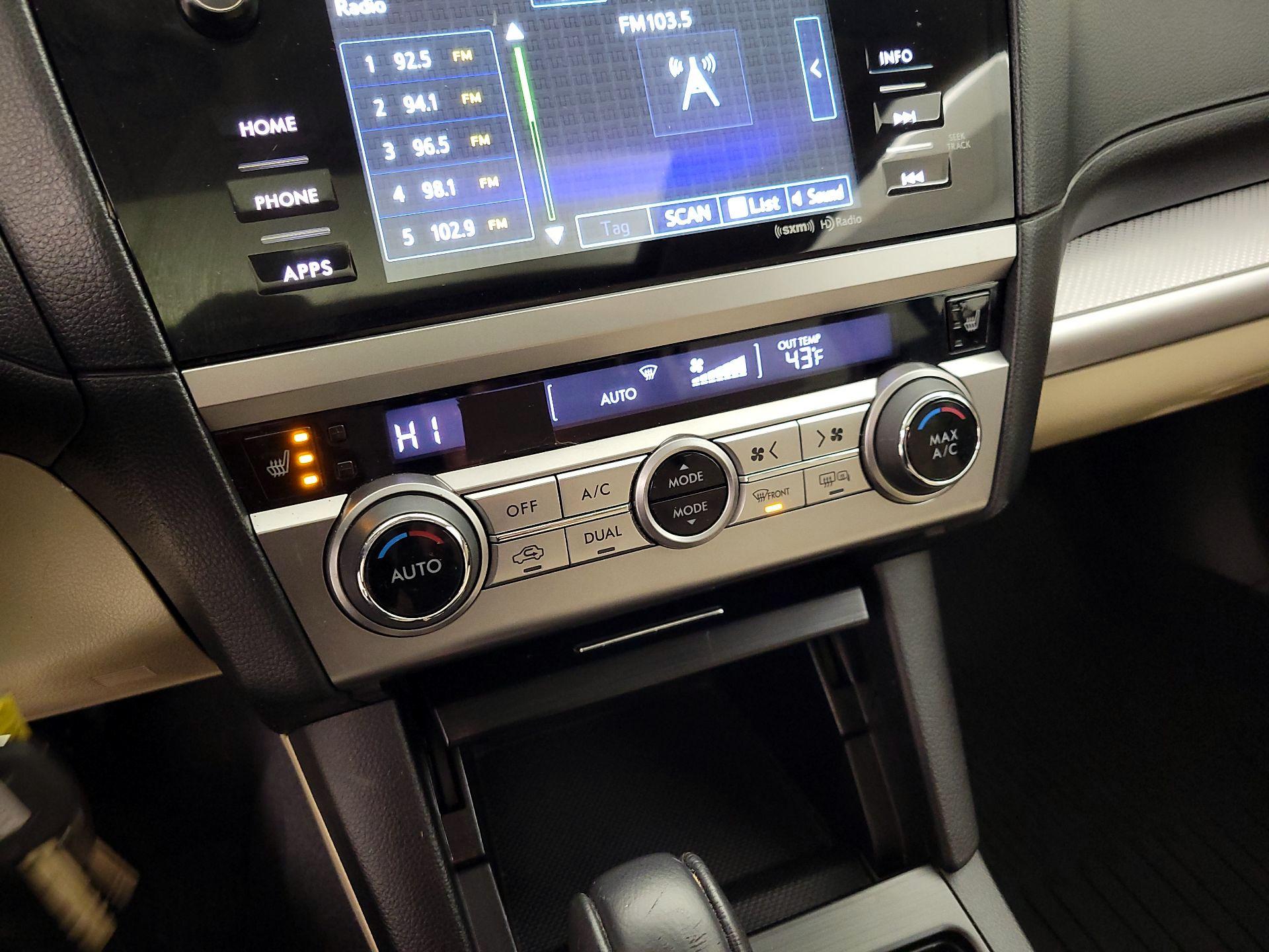 Thumbnail: 2016 Subaru Outback - 16