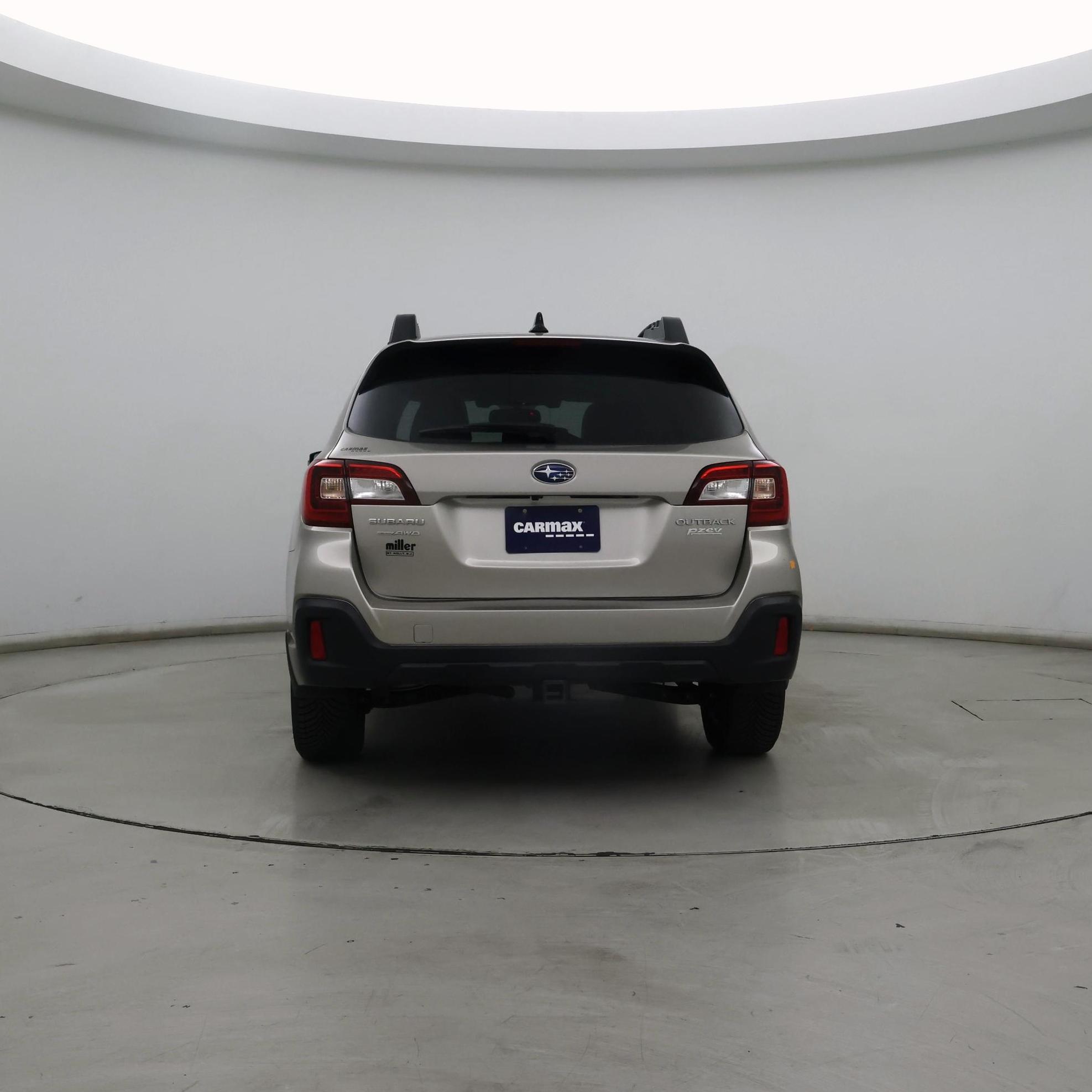 Thumbnail: 2016 Subaru Outback - 6