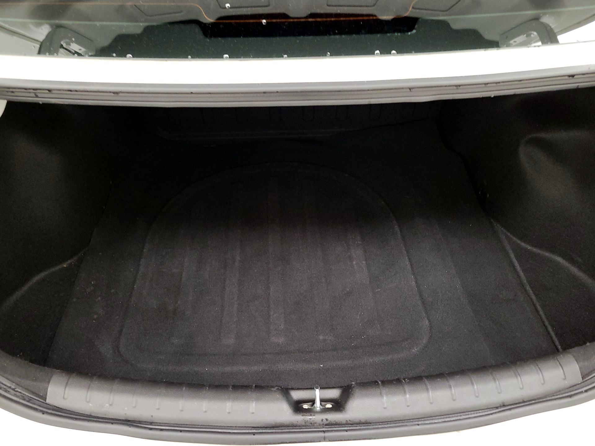 Thumbnail: 2022 Kia Rio - 20