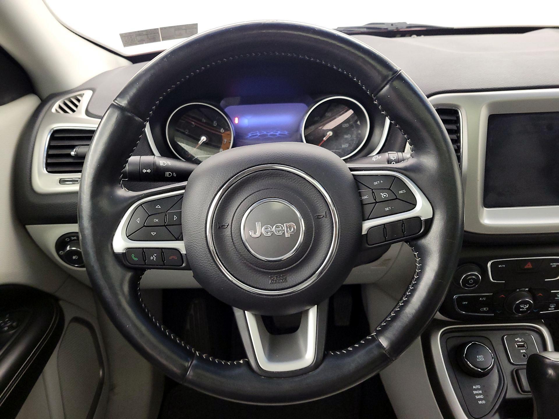 Thumbnail: 2019 Jeep Compass - 10