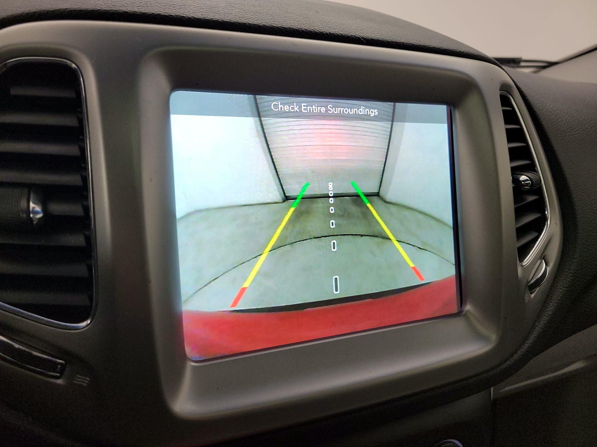 Thumbnail: 2019 Jeep Compass - 15