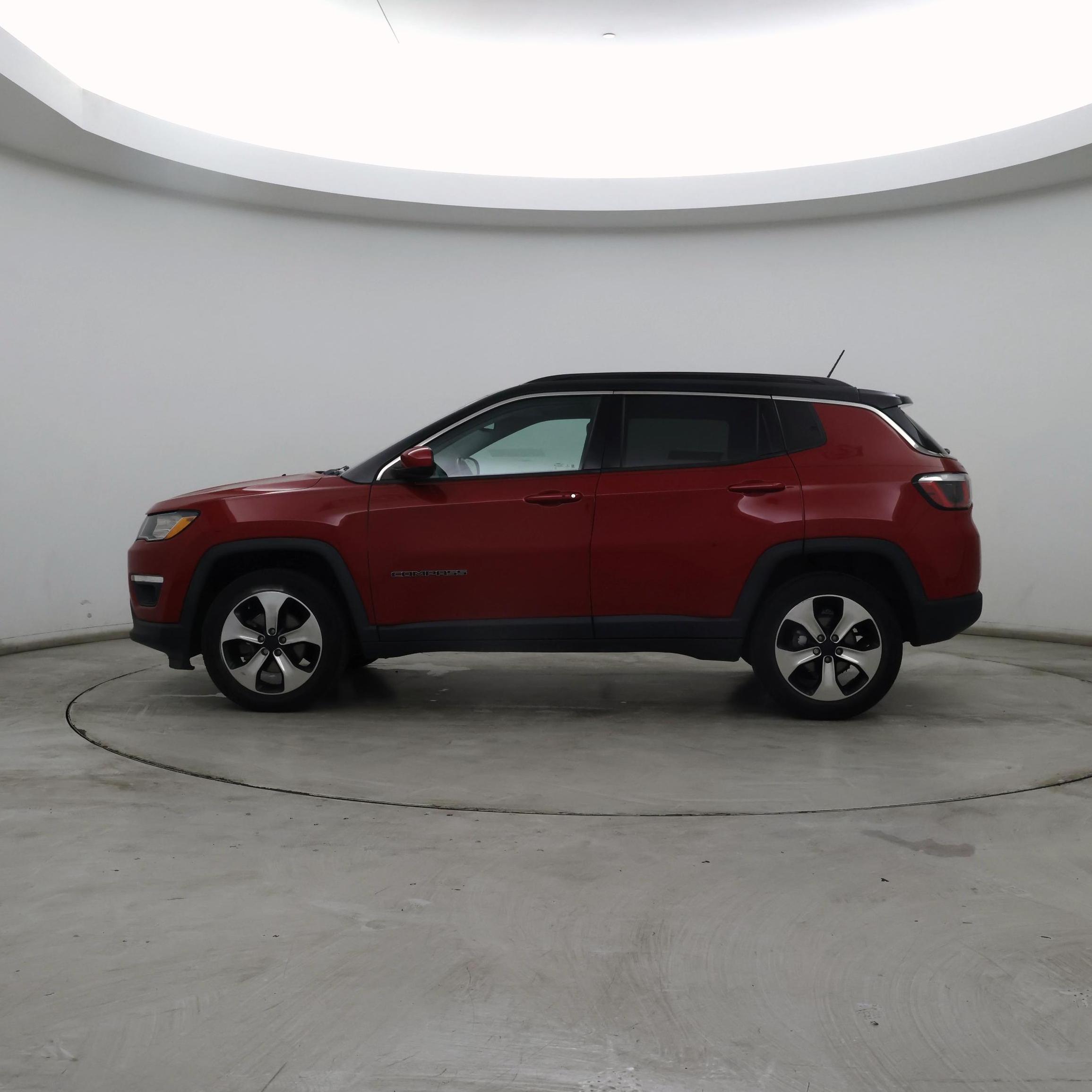 Thumbnail: 2019 Jeep Compass - 3