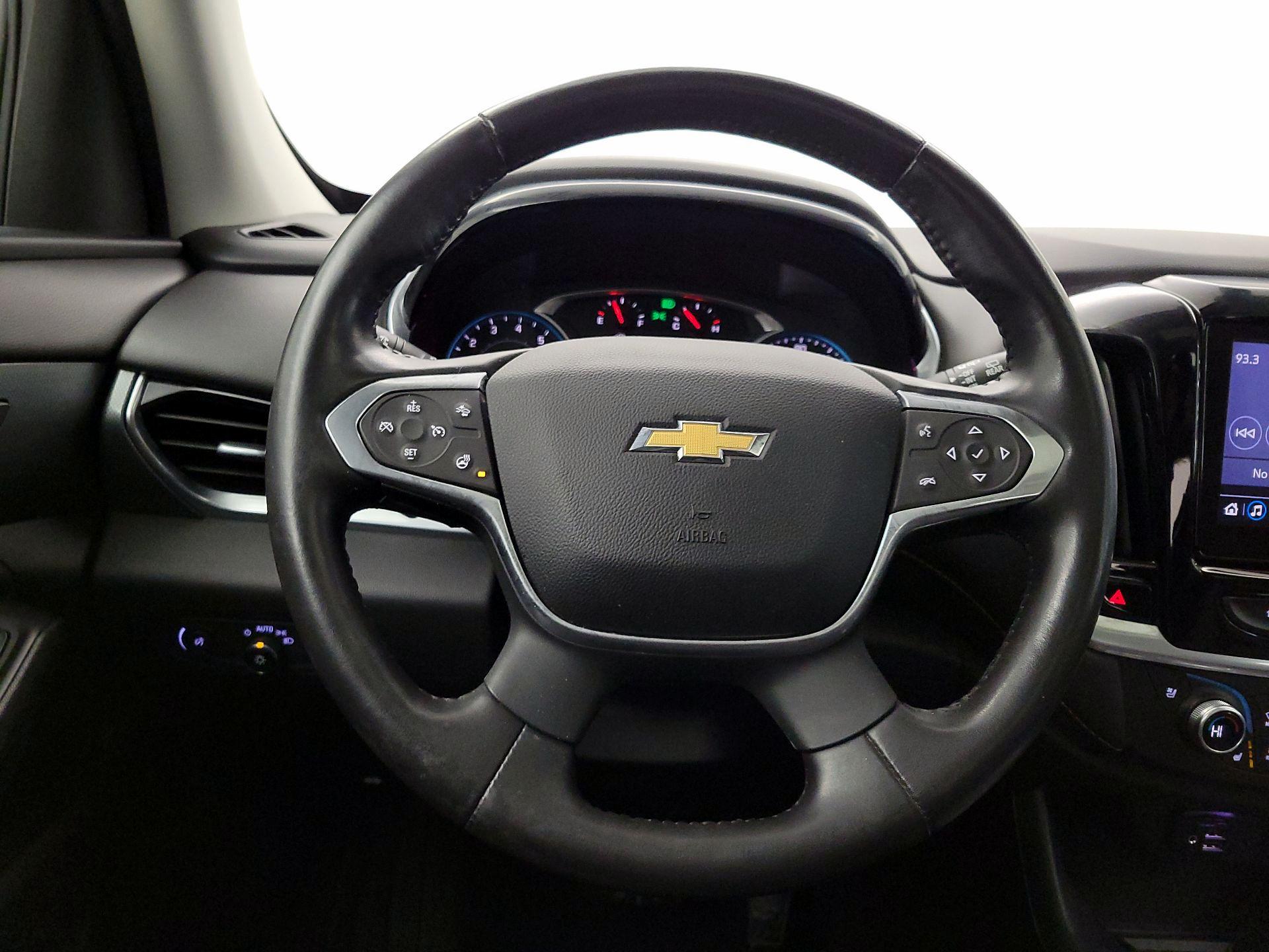 Thumbnail: 2020 Chevrolet Traverse - 10