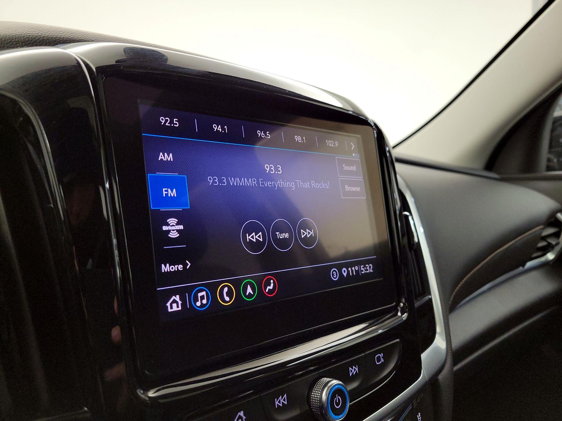 Thumbnail: 2020 Chevrolet Traverse - 16