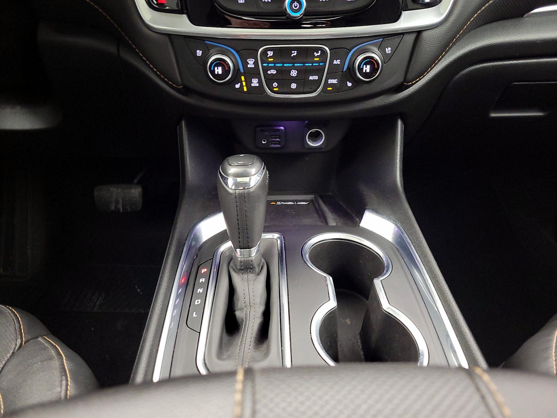 Thumbnail: 2020 Chevrolet Traverse - 18