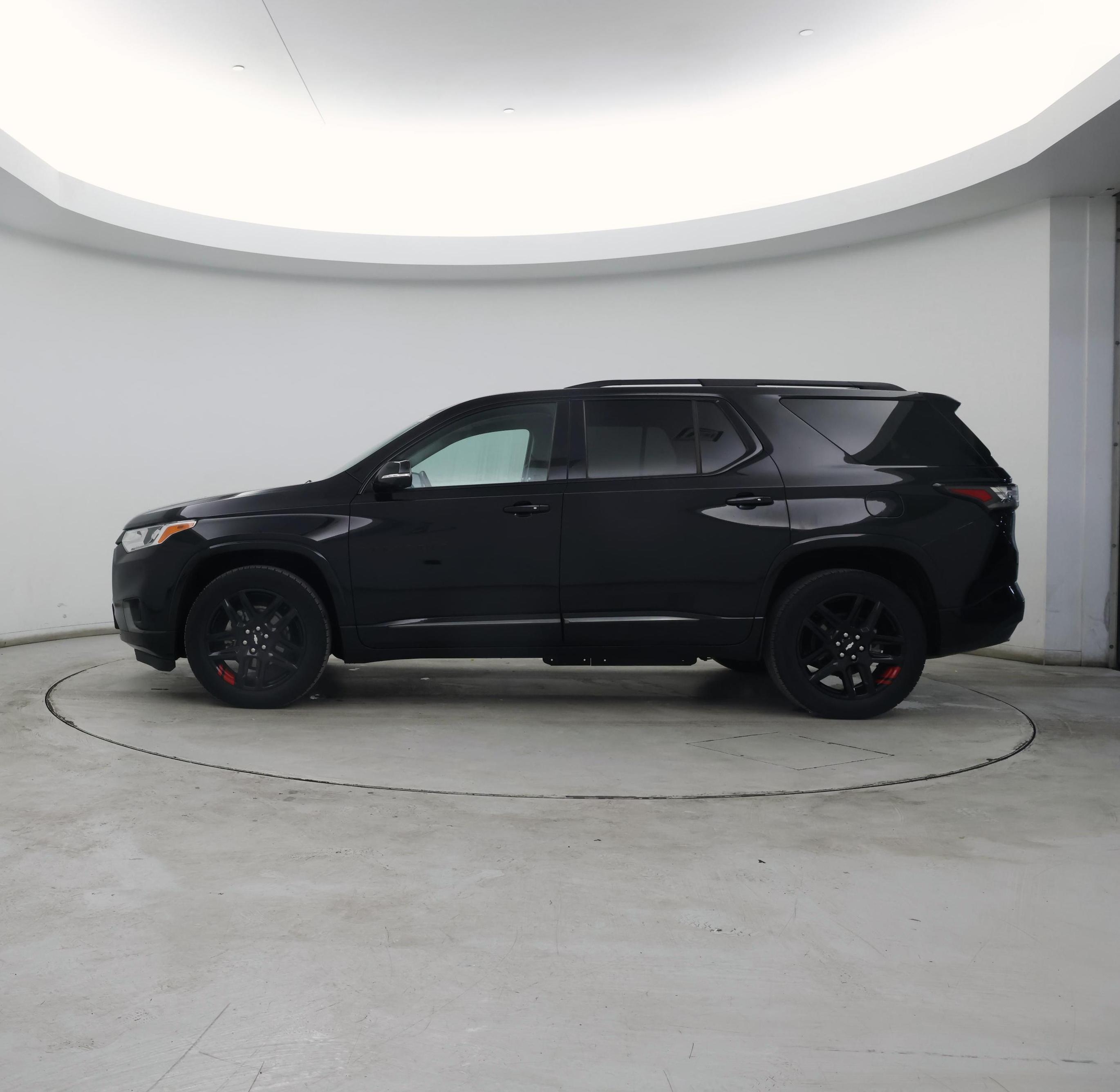 Thumbnail: 2020 Chevrolet Traverse - 3