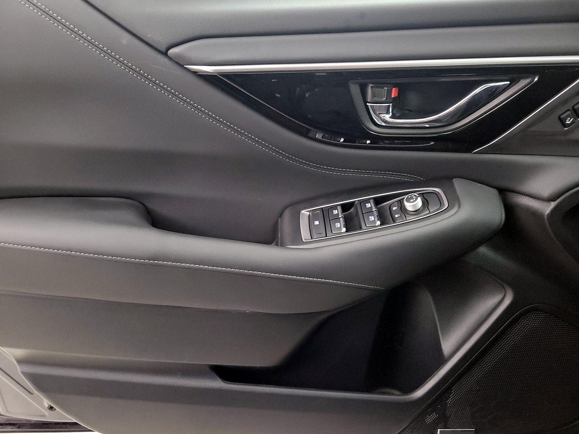 Thumbnail: 2022 Subaru Outback - 12