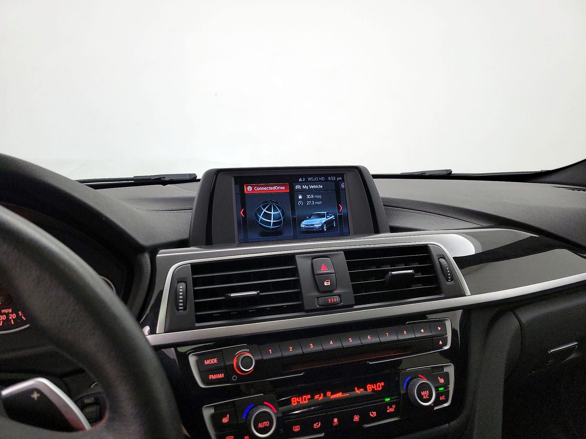 Thumbnail: 2018 BMW 3 Series - 14