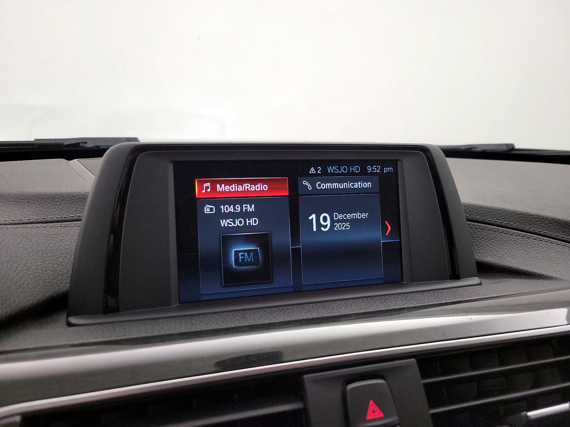 Thumbnail: 2018 BMW 3 Series - 16