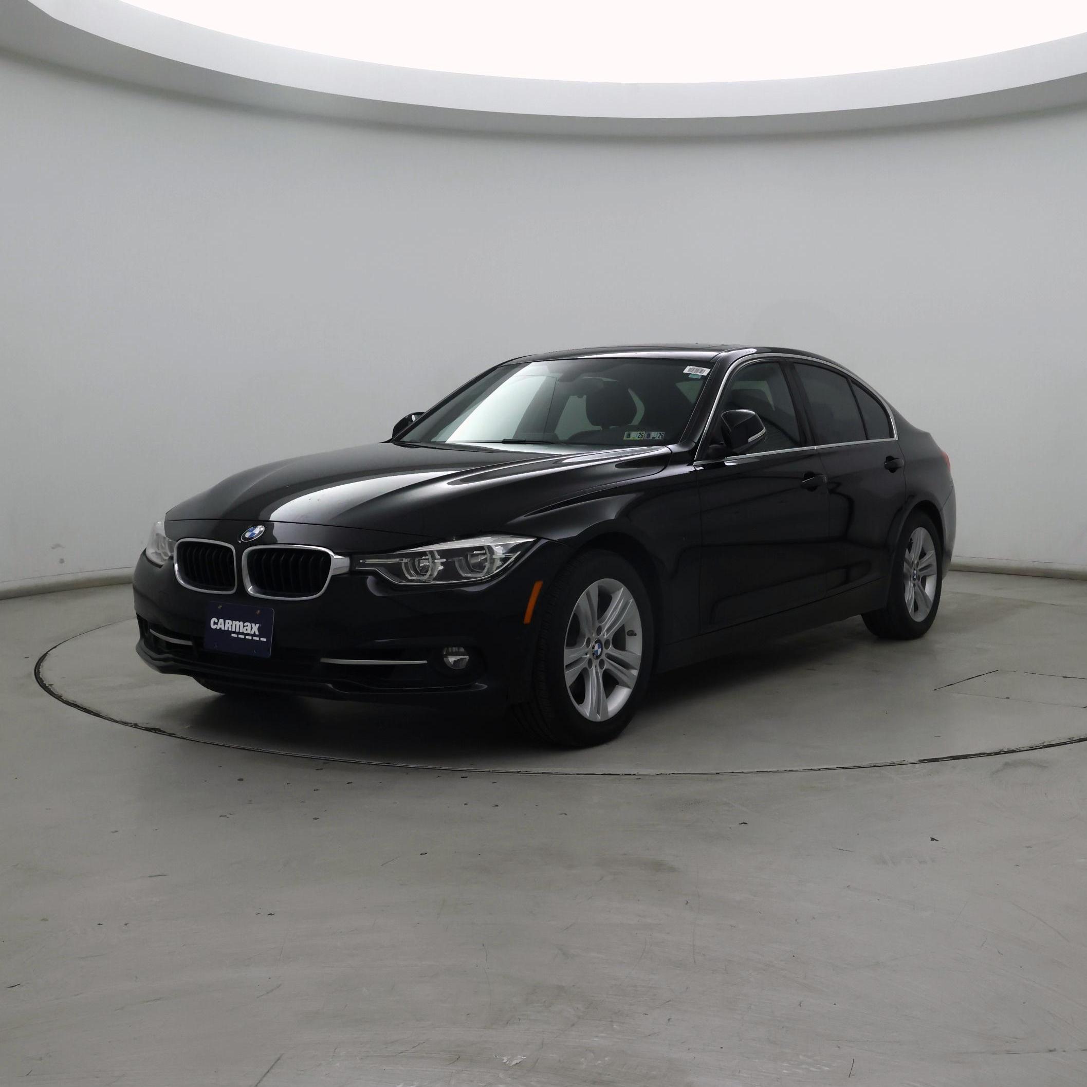 Thumbnail: 2018 BMW 3 Series - 4