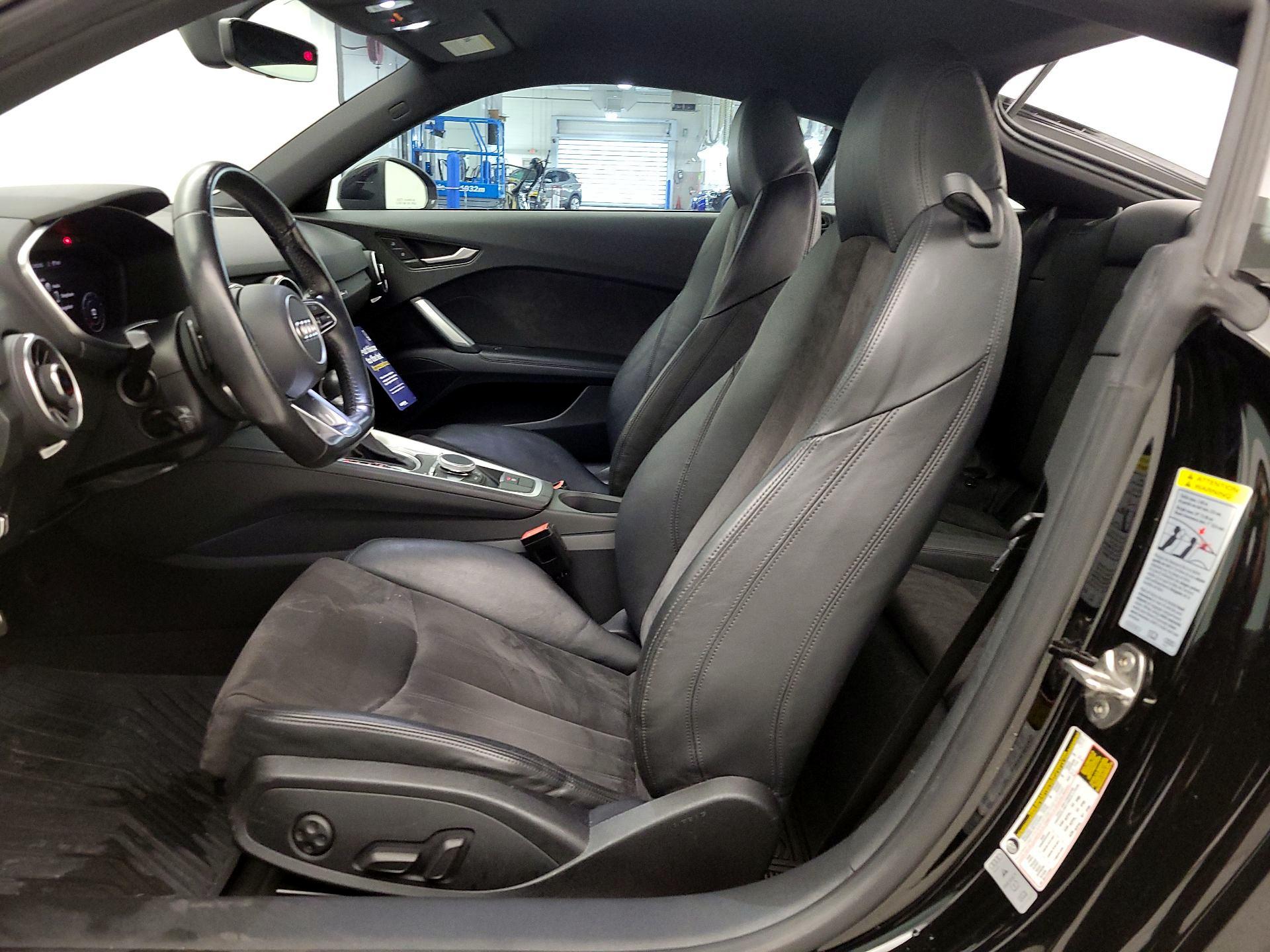 Thumbnail: 2017 Audi TT - 11