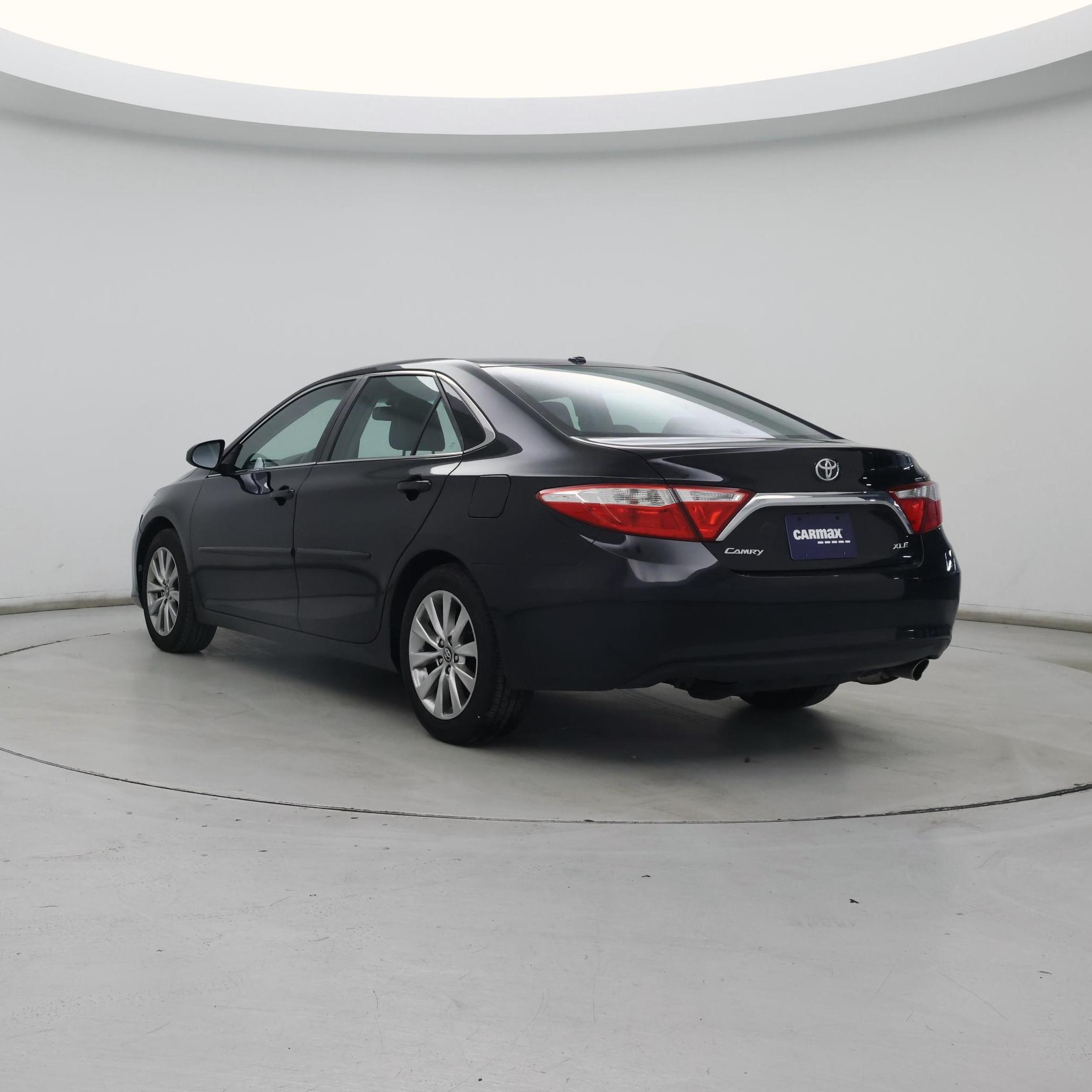 Thumbnail: 2017 Toyota Camry - 2