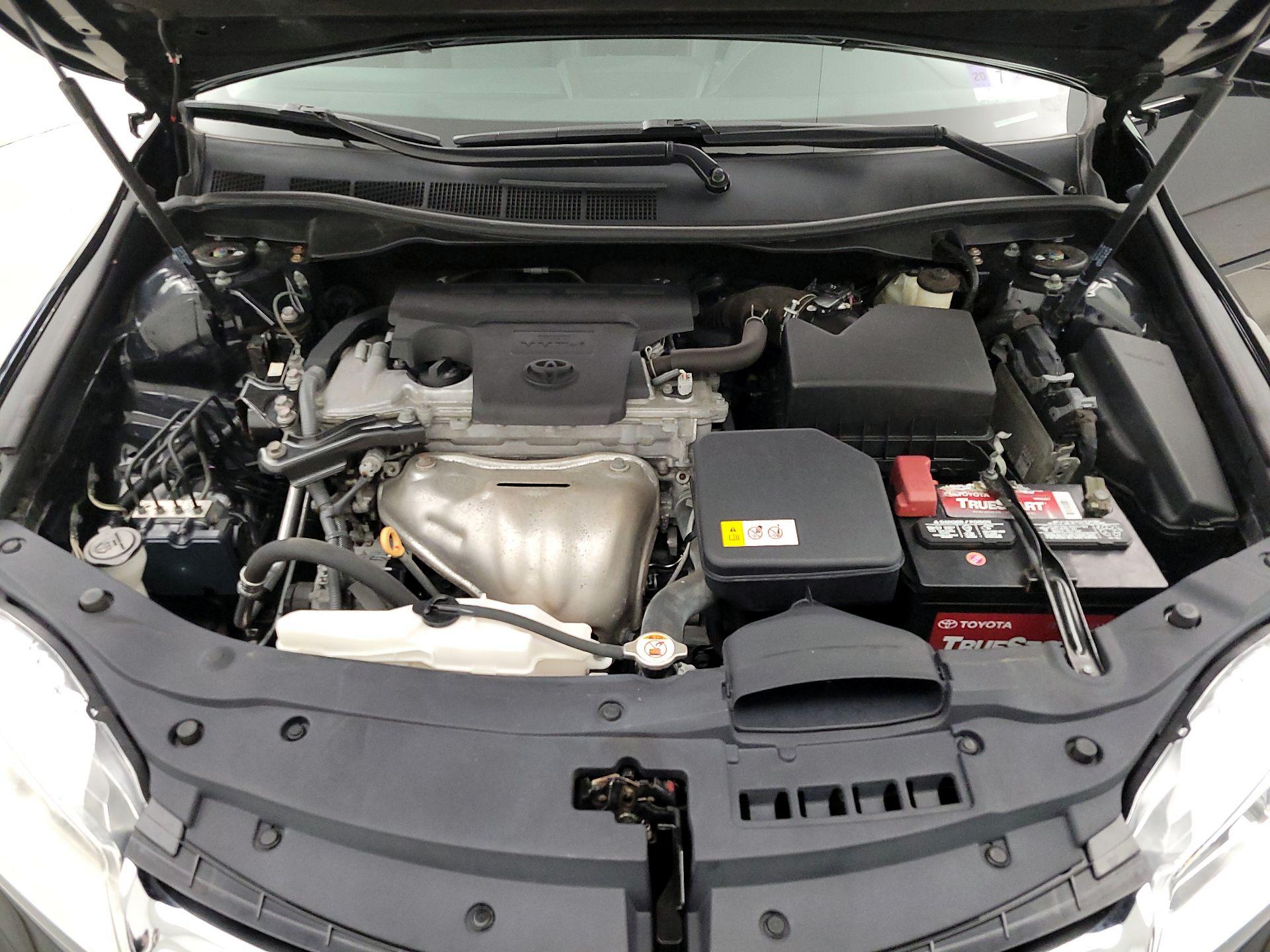 Thumbnail: 2017 Toyota Camry - 20