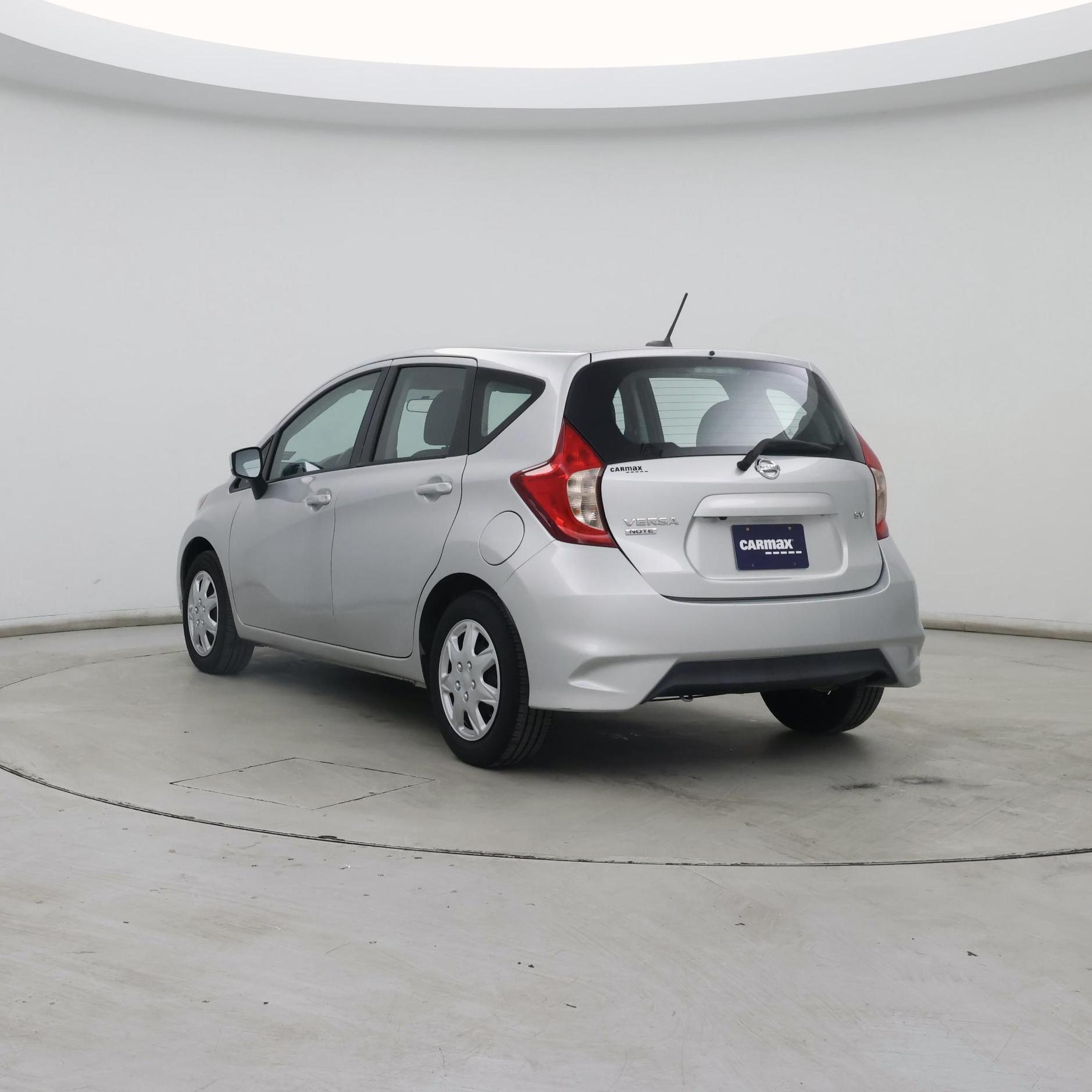 Thumbnail: 2017 Nissan Versa Note - 2