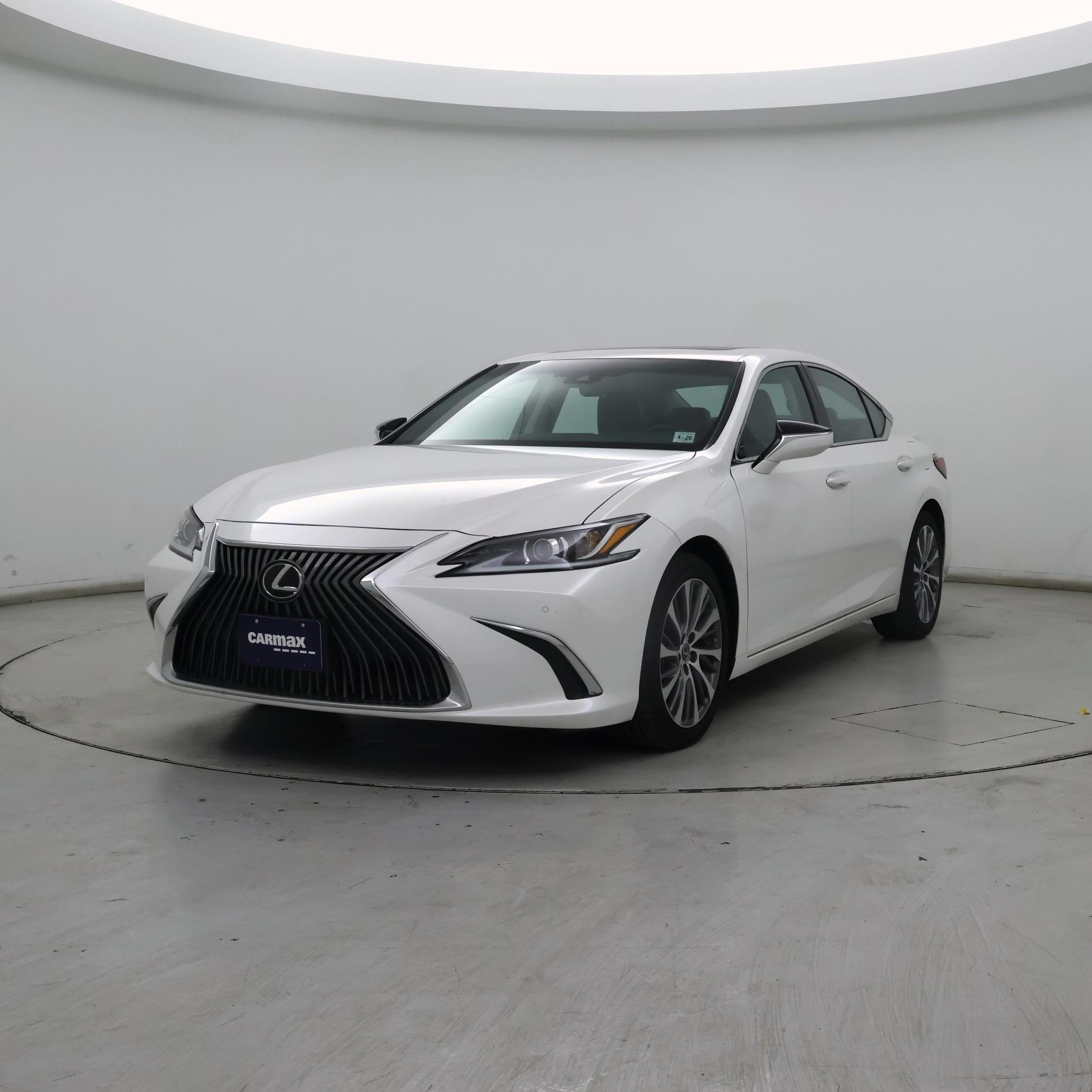 Thumbnail: 2021 Lexus ES - 4