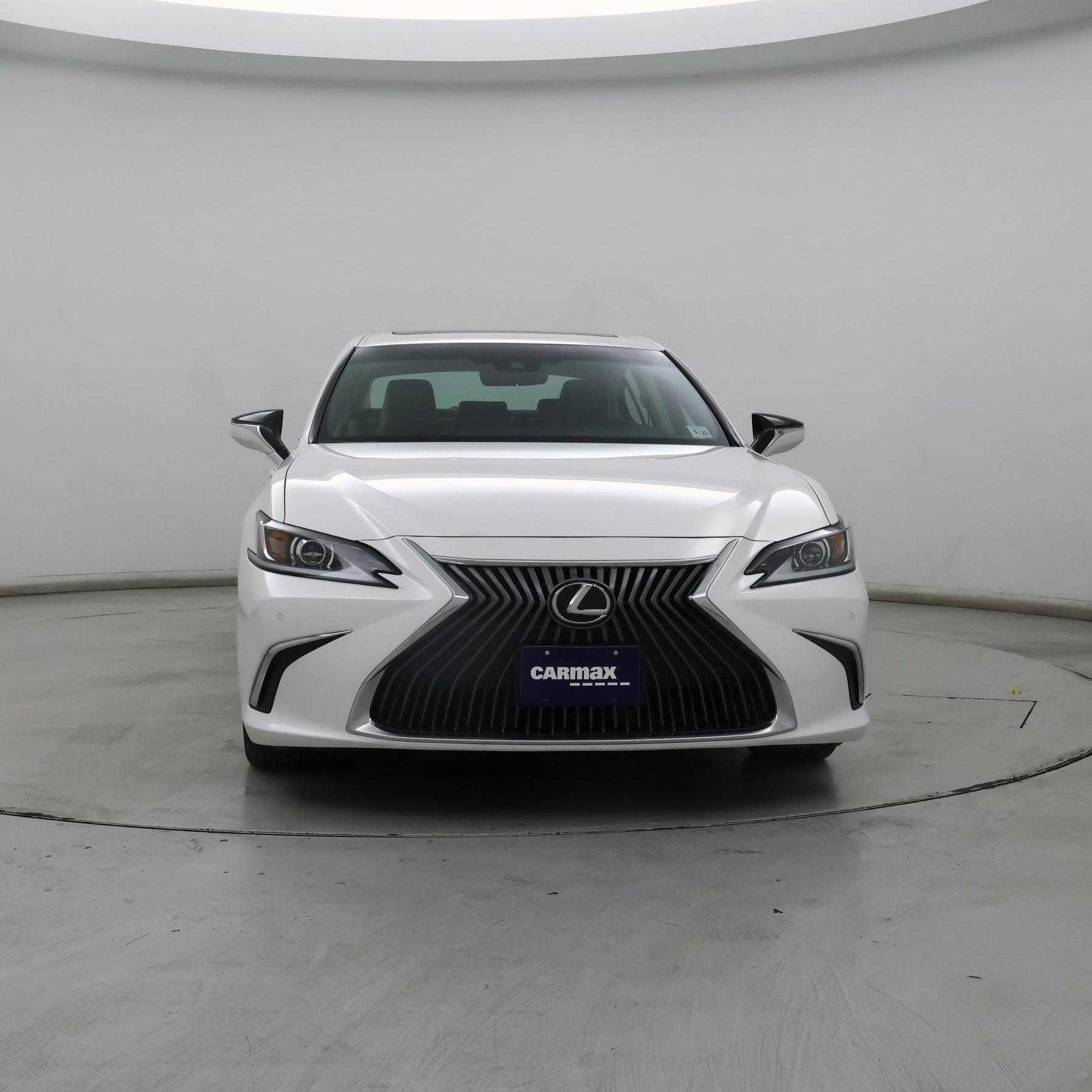 Thumbnail: 2021 Lexus ES - 5