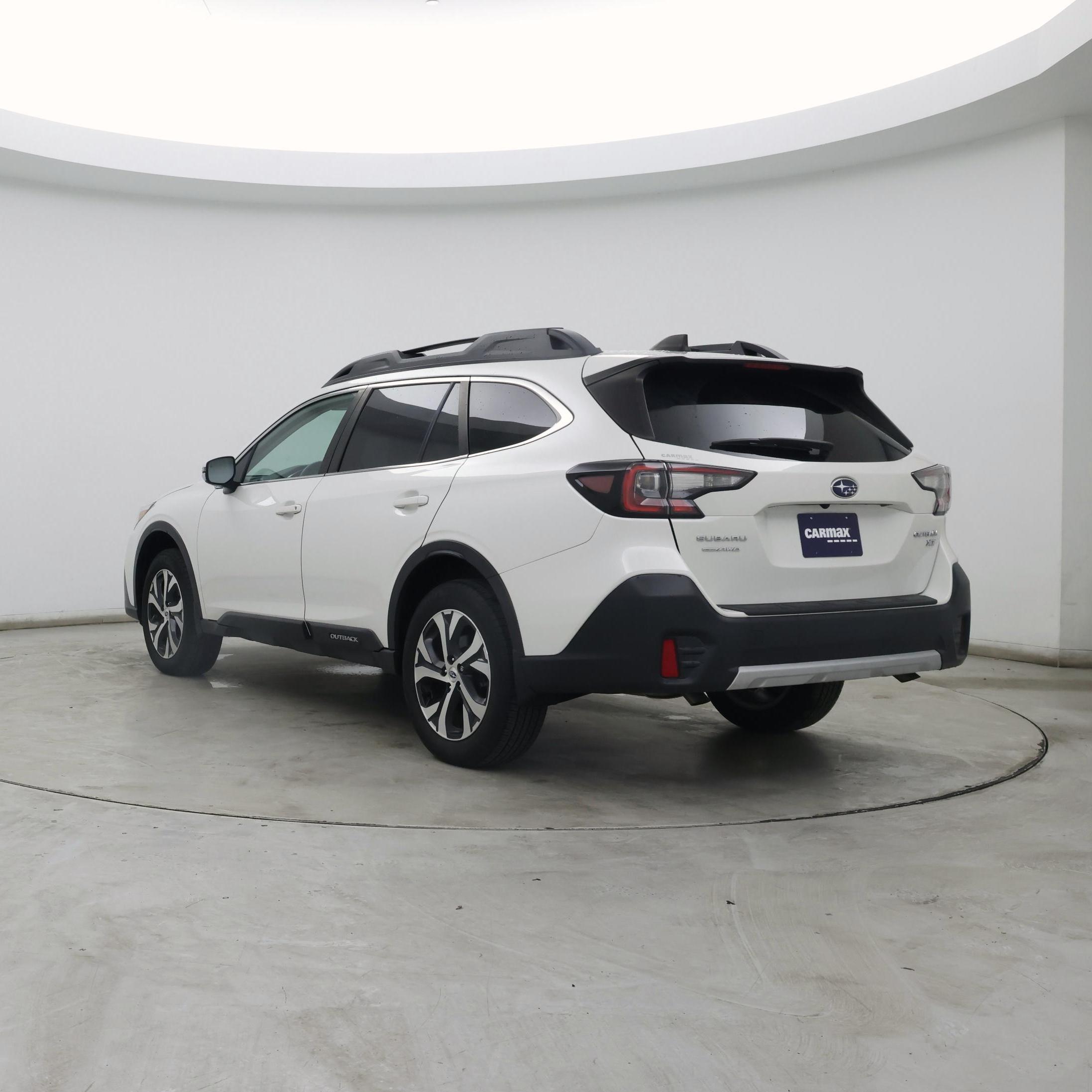 Thumbnail: 2022 Subaru Outback - 2