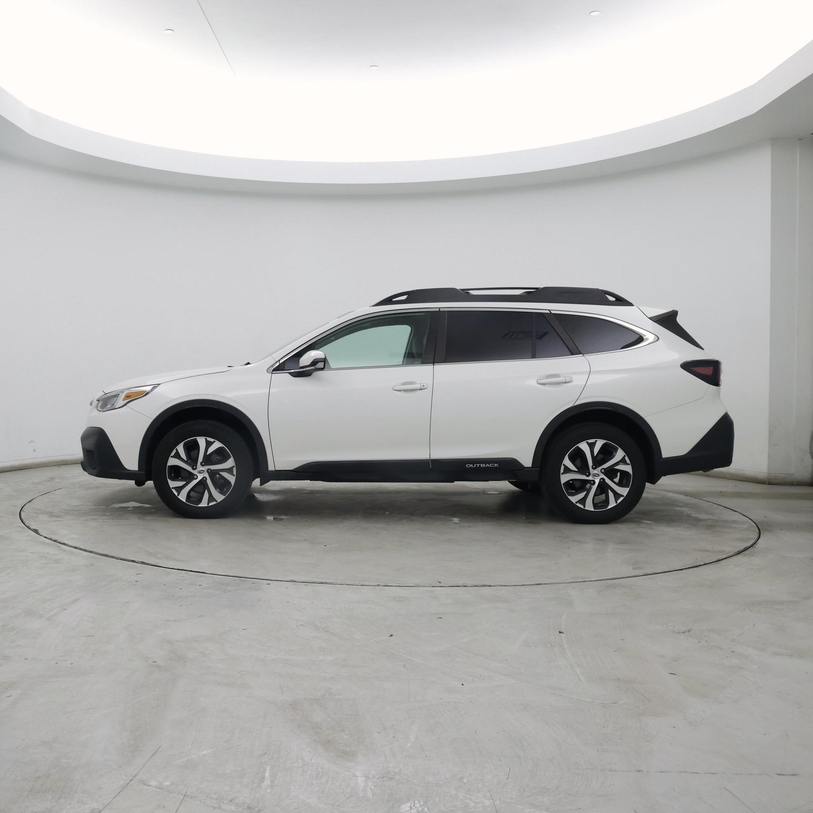 Thumbnail: 2022 Subaru Outback - 3