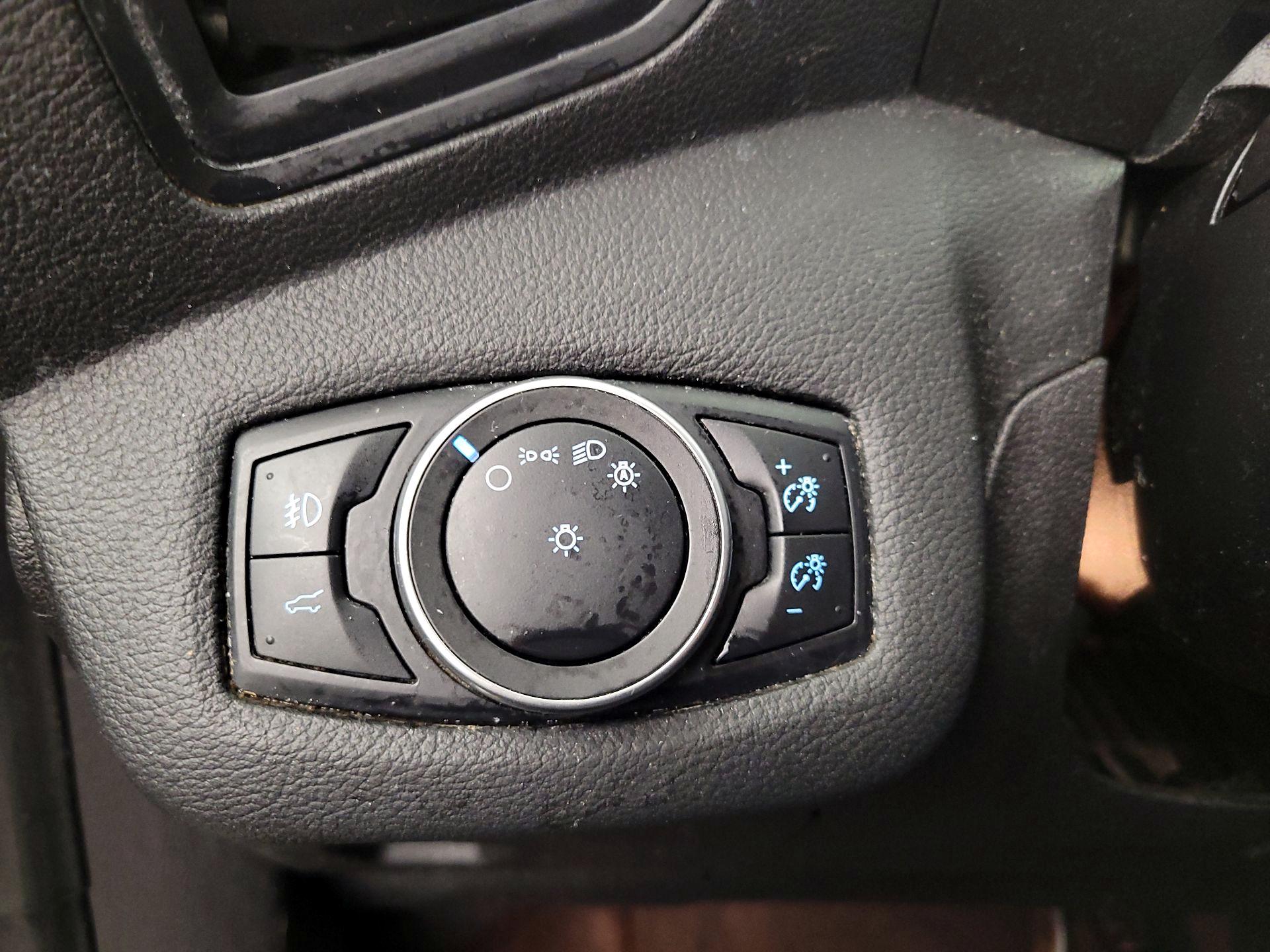 Thumbnail: 2018 Ford Escape - 13