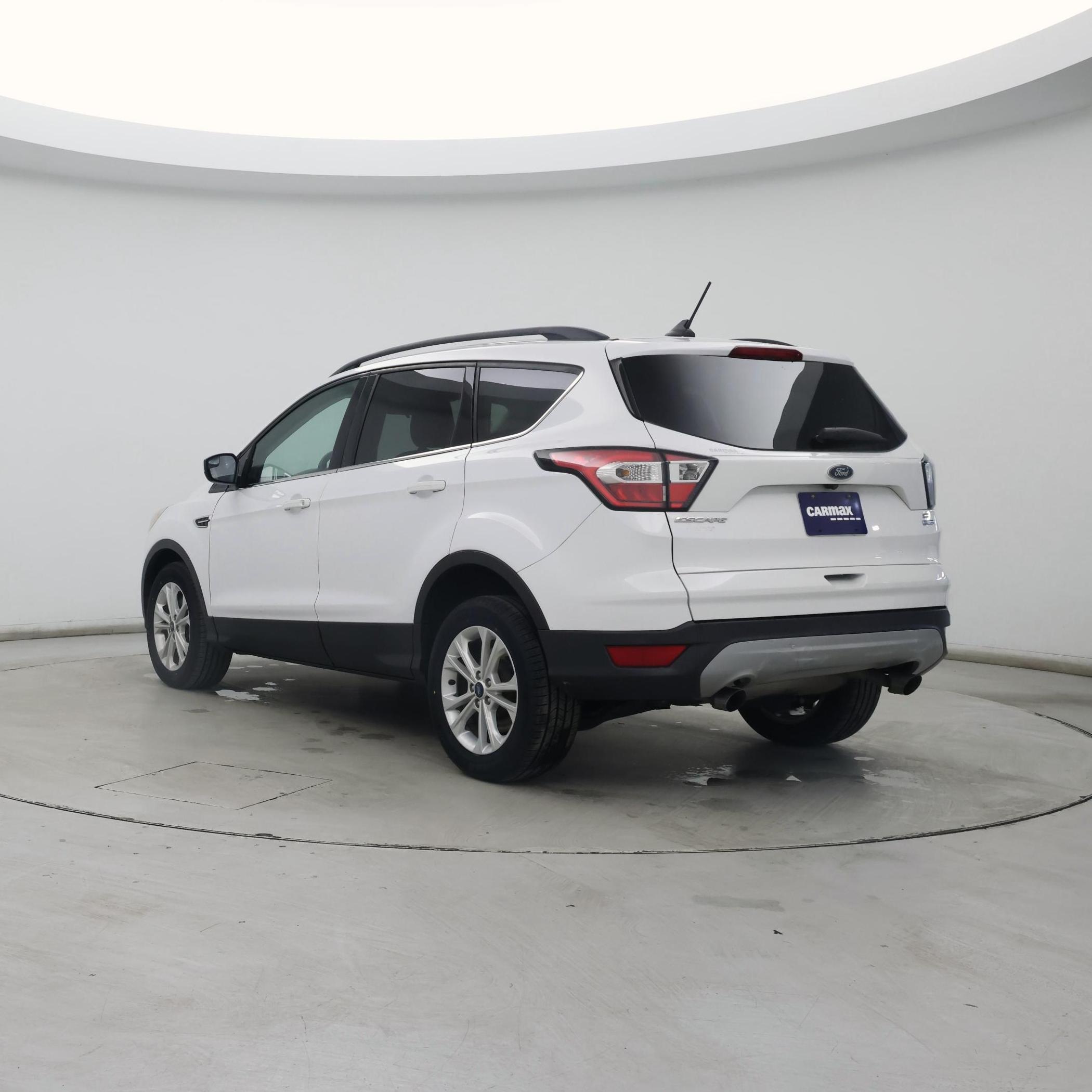 Thumbnail: 2018 Ford Escape - 2