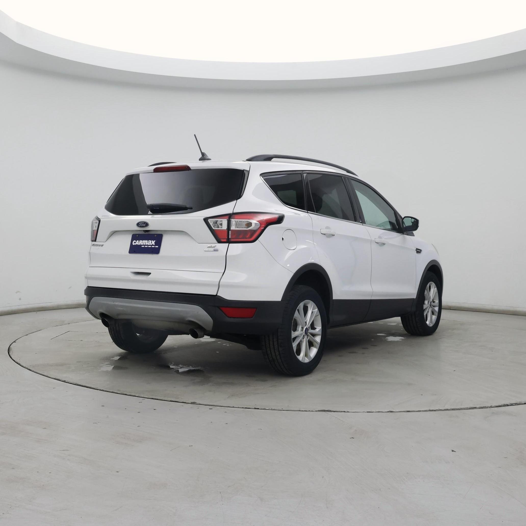 Thumbnail: 2018 Ford Escape - 8