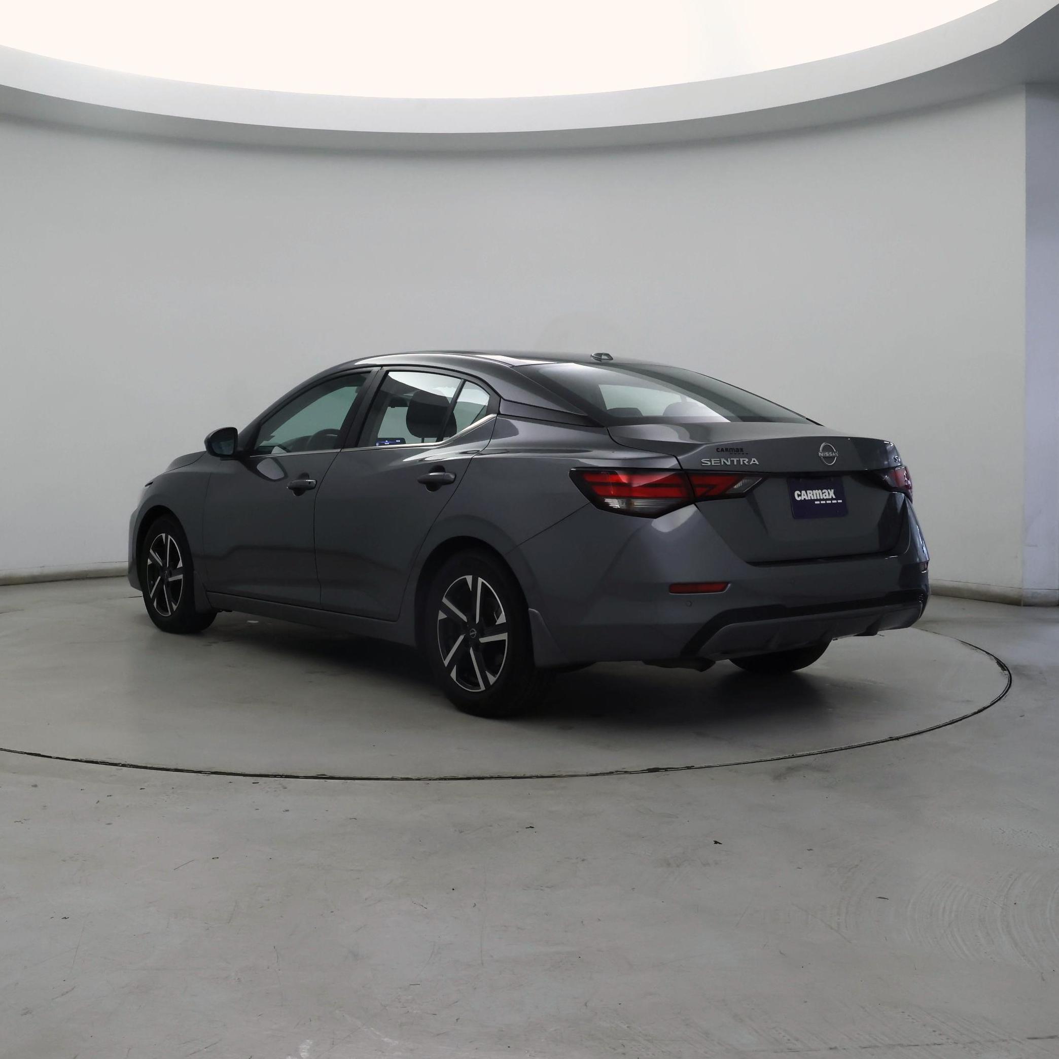 Thumbnail: 2024 Nissan Sentra - 2