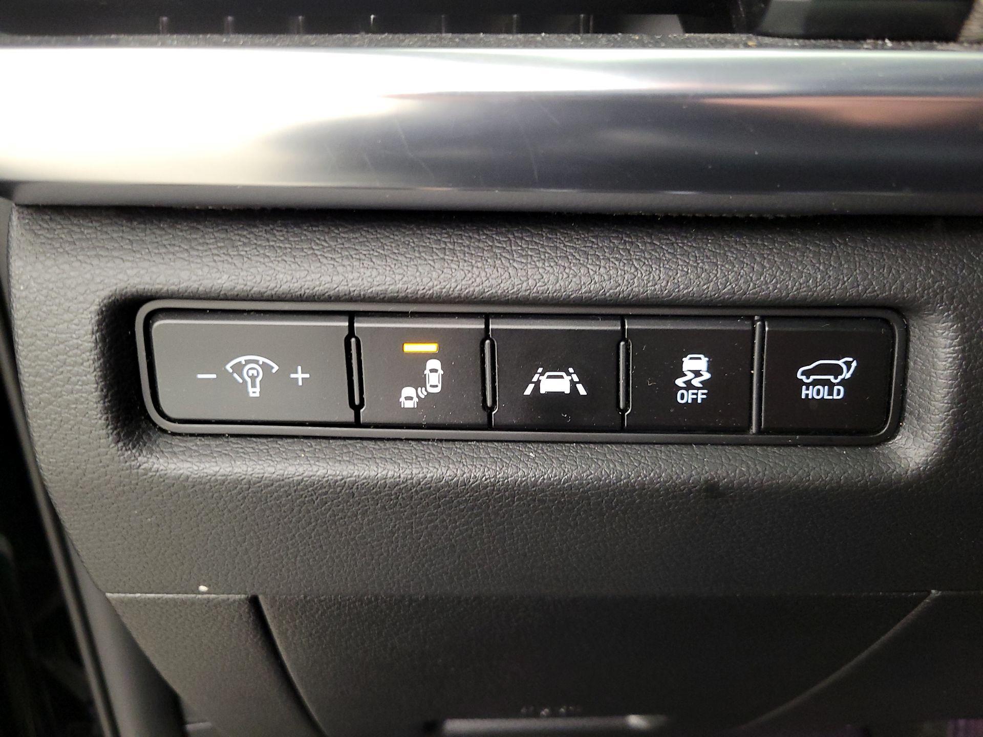 Thumbnail: 2022 Kia Telluride - 13