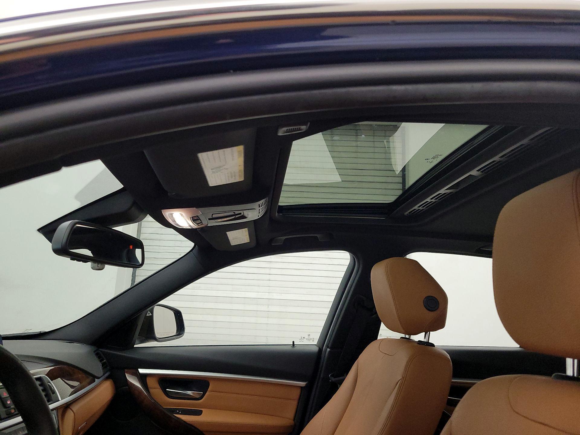 Thumbnail: 2018 BMW 3 Series - 19