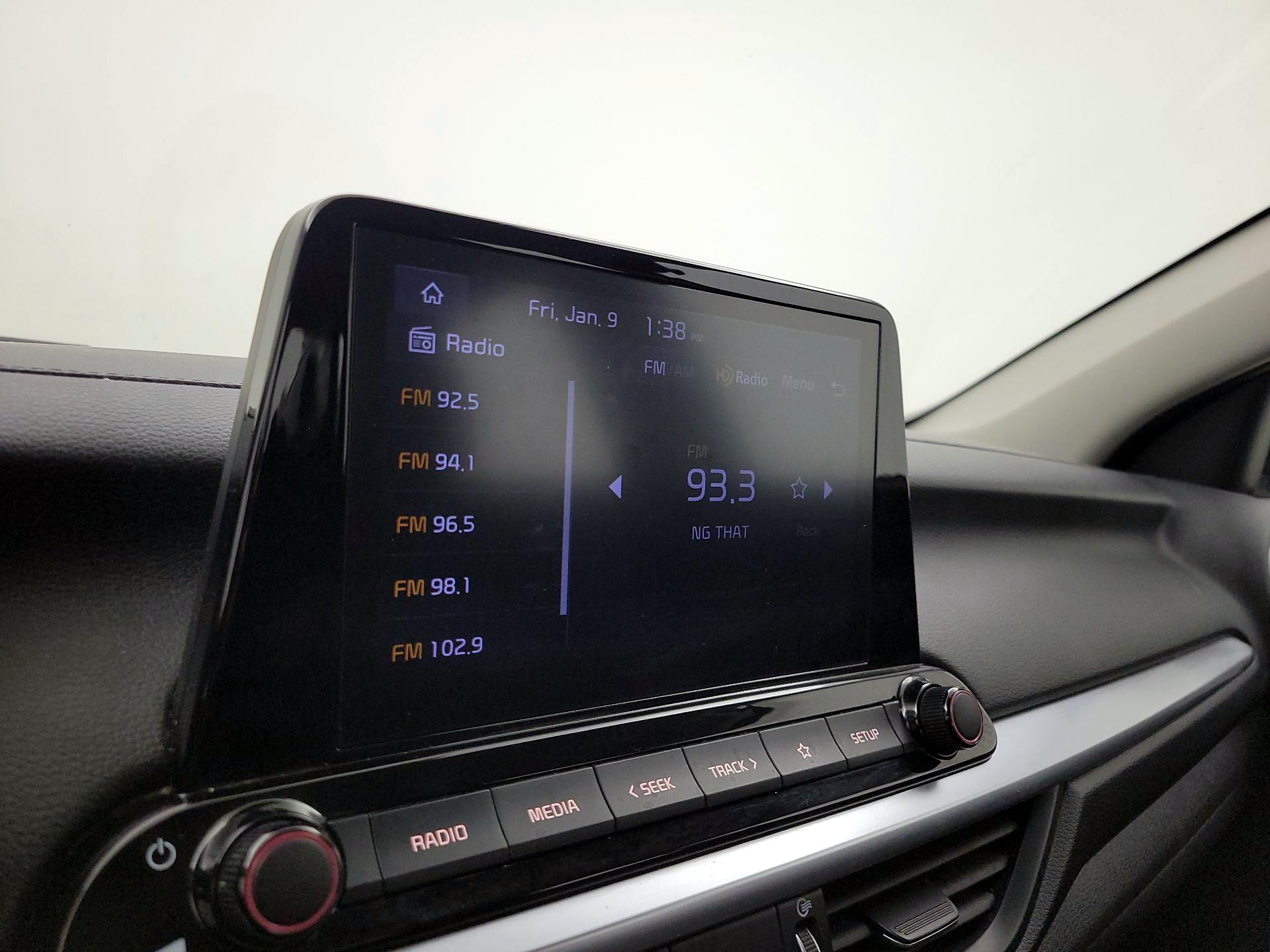 Thumbnail: 2022 Kia Forte - 15