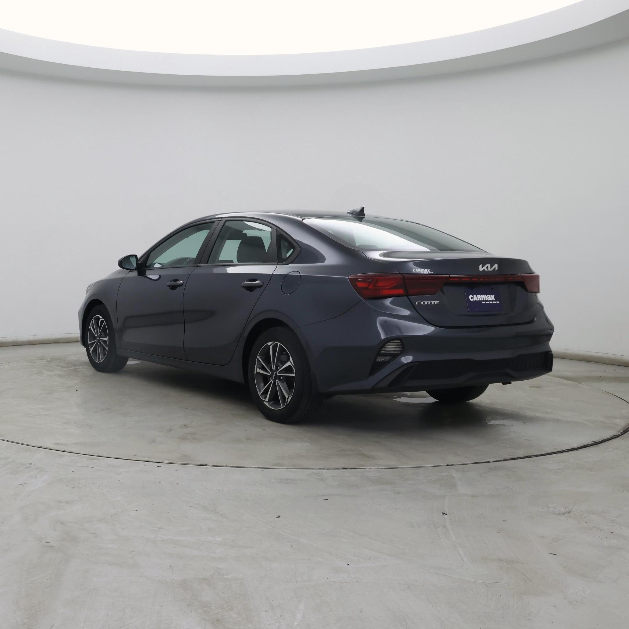 Thumbnail: 2022 Kia Forte - 2