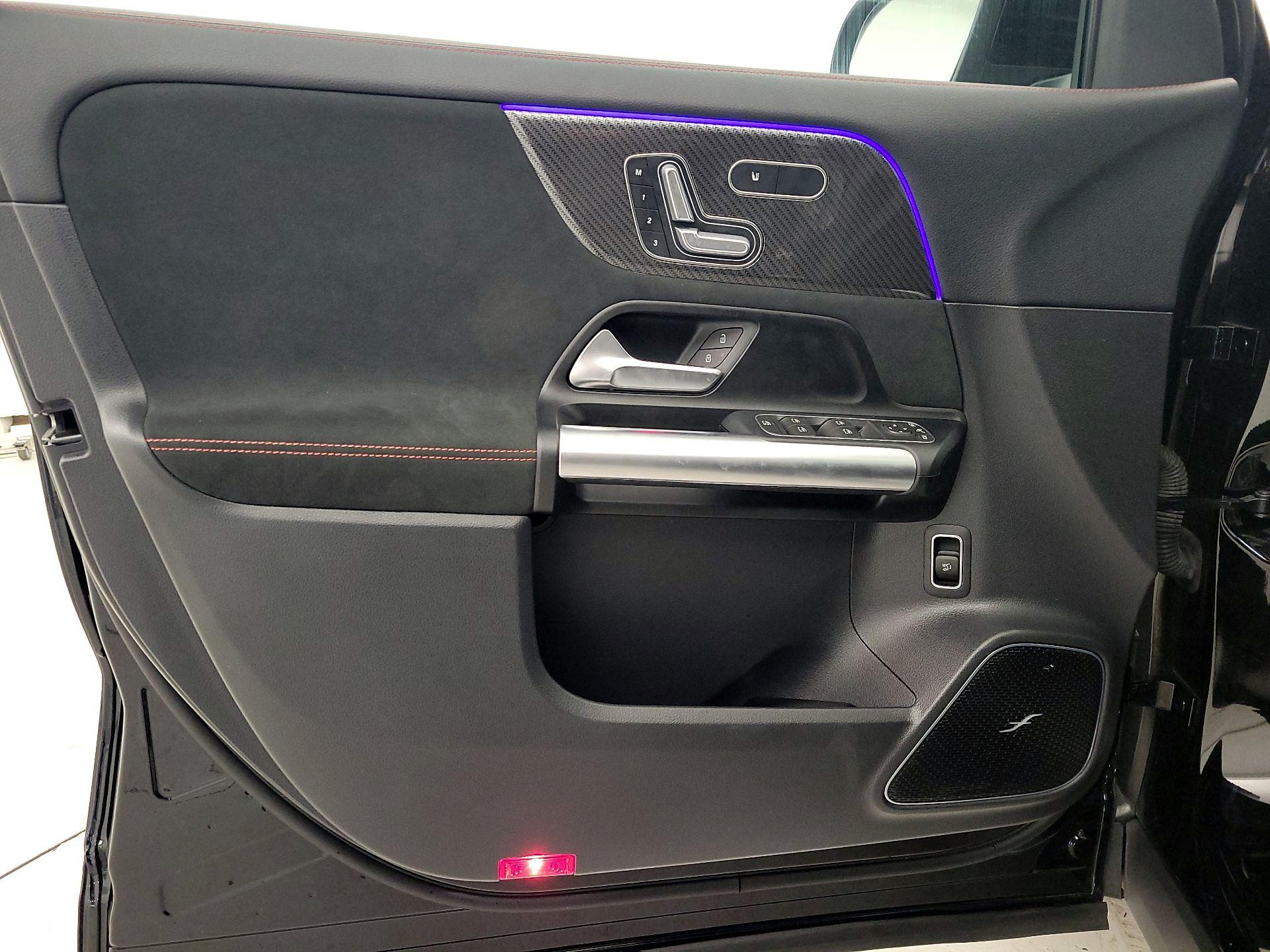 Thumbnail: 2023 Mercedes-Benz GLA - 12