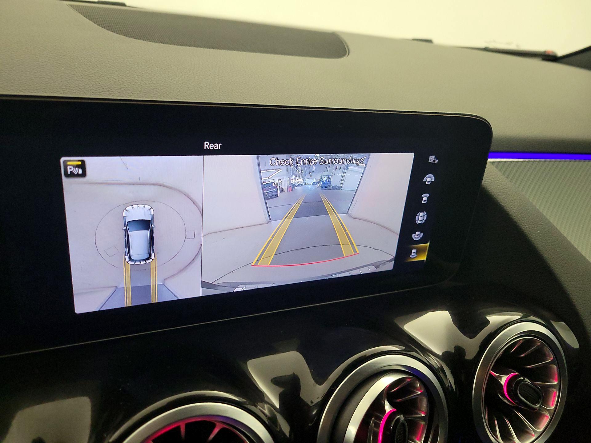 Thumbnail: 2023 Mercedes-Benz GLA - 15