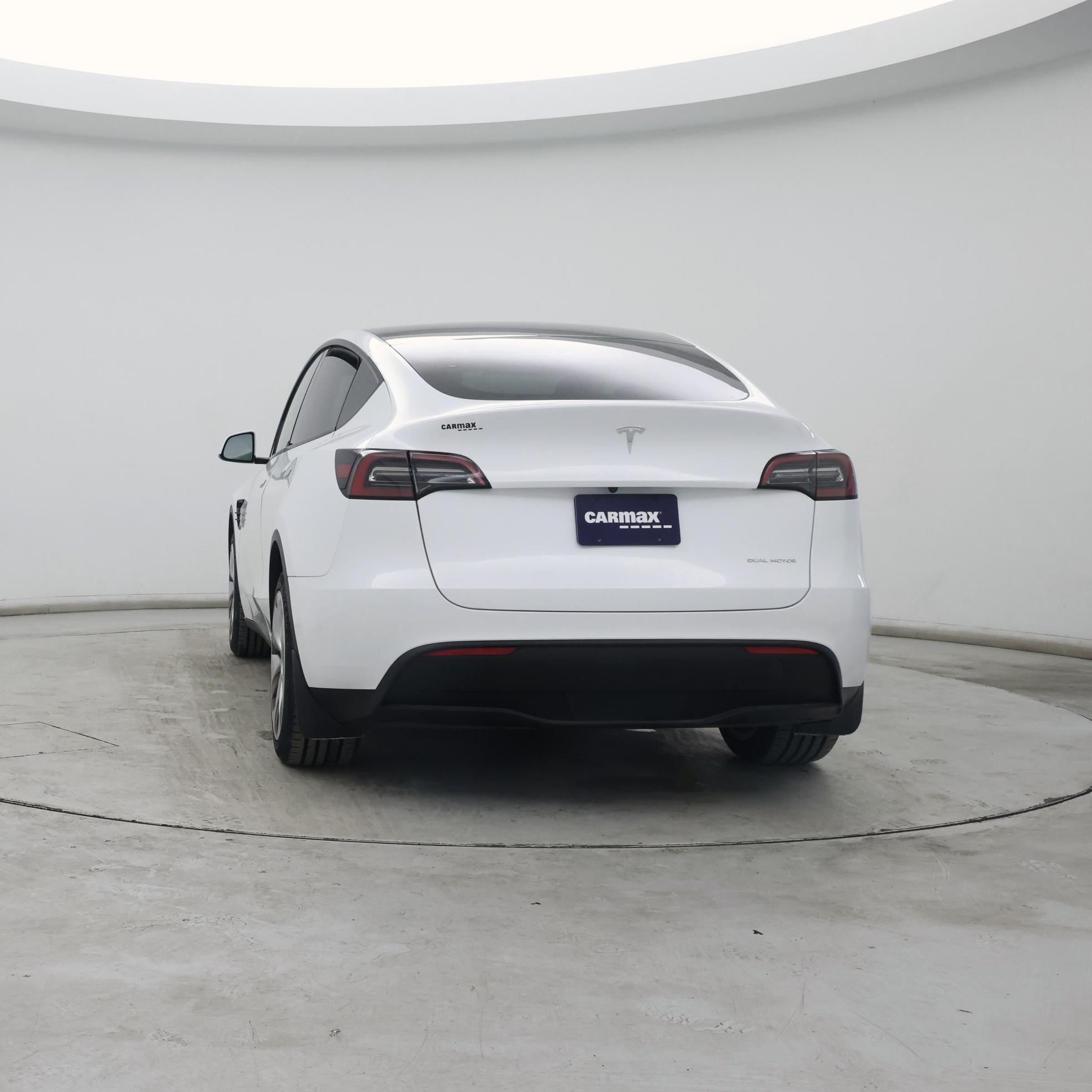 Thumbnail: 2023 Tesla Model Y - 6