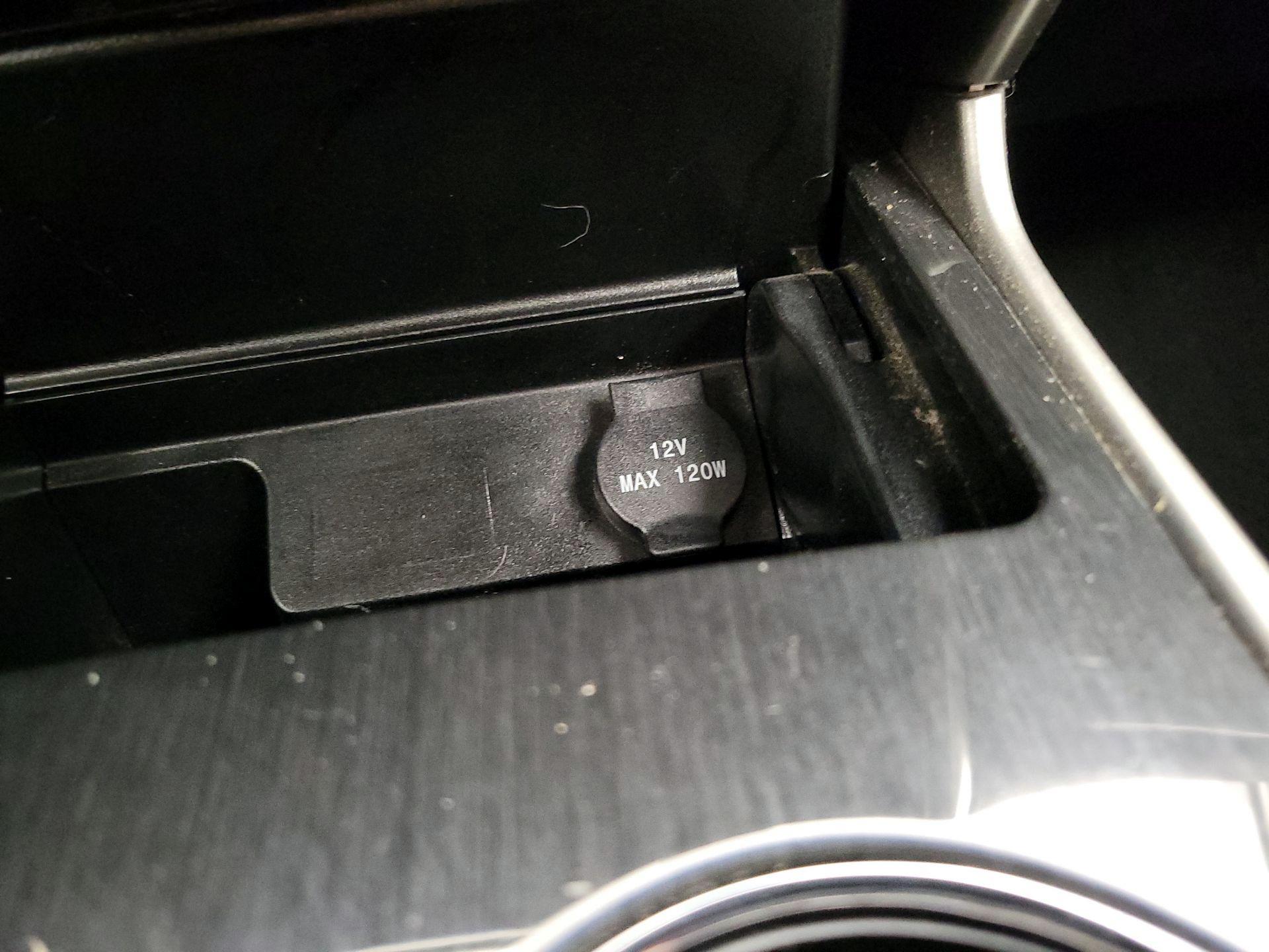 Thumbnail: 2014 Nissan Altima - 17