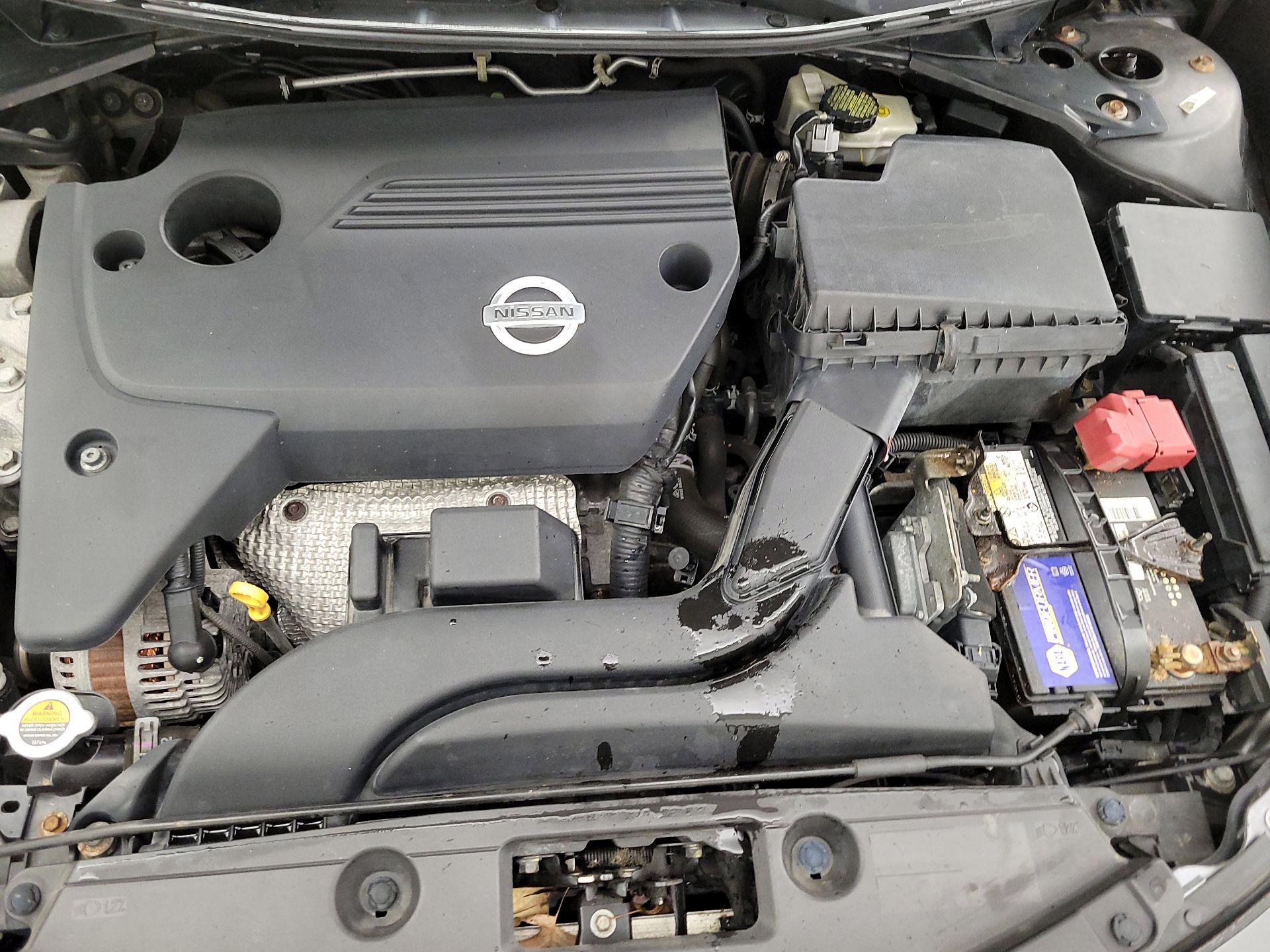 Thumbnail: 2014 Nissan Altima - 20