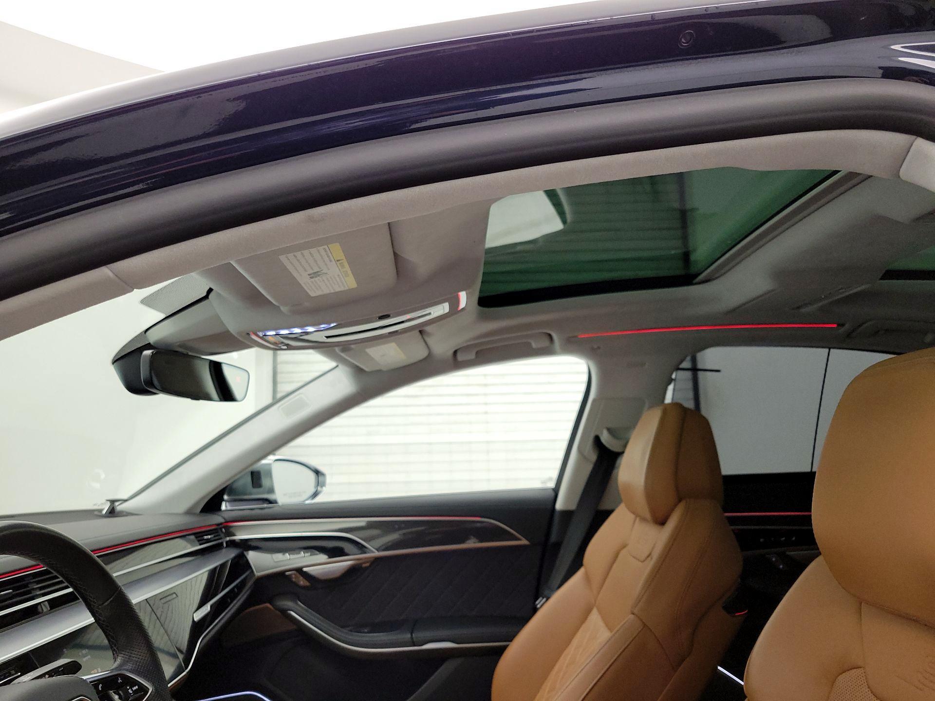 Thumbnail: 2023 Audi S8 - 19