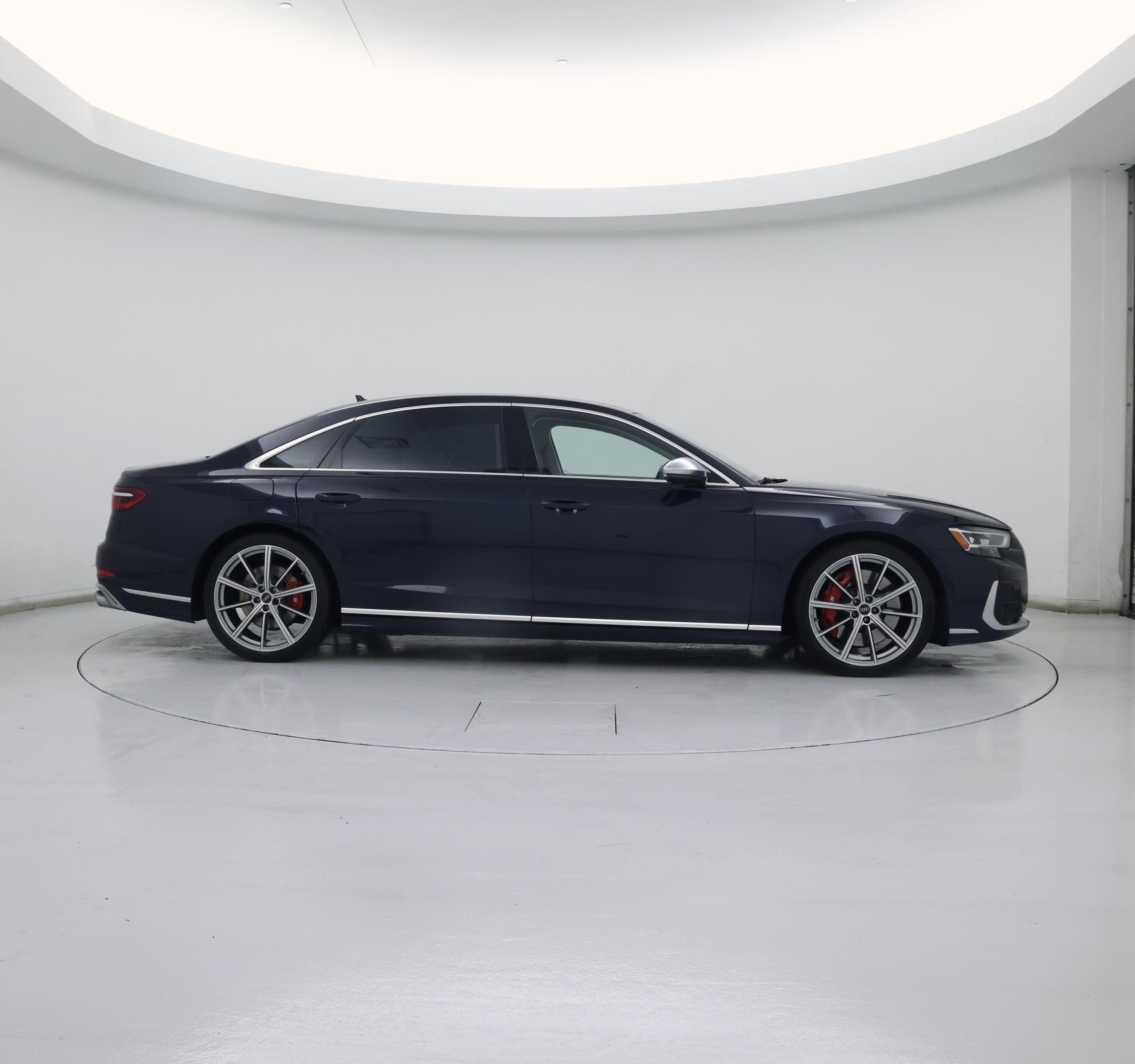 Thumbnail: 2023 Audi S8 - 7