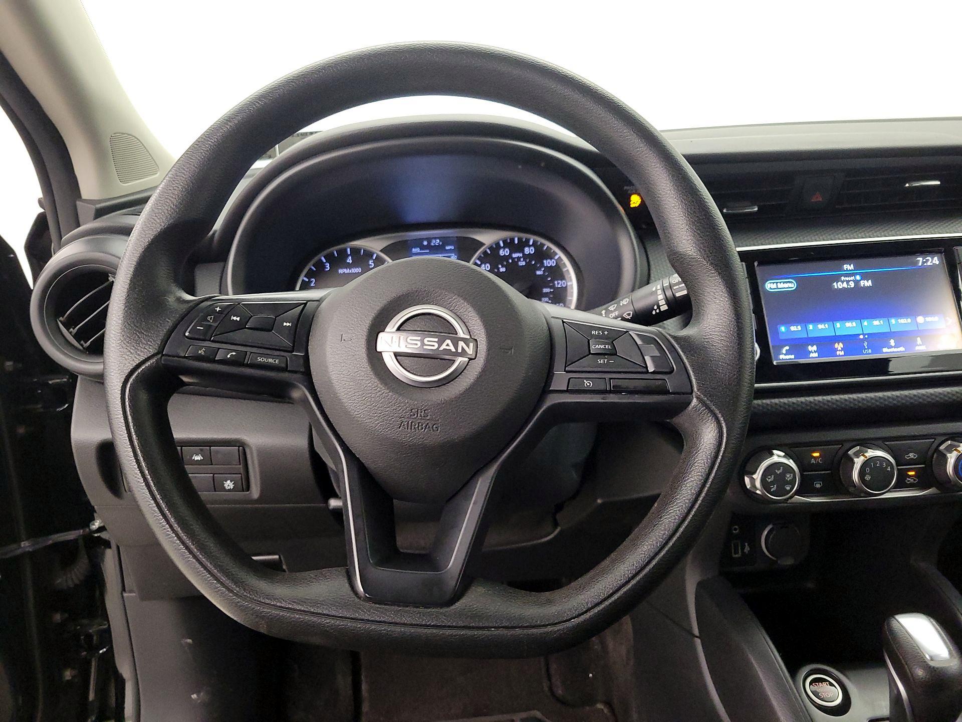 Thumbnail: 2024 Nissan Kicks - 10