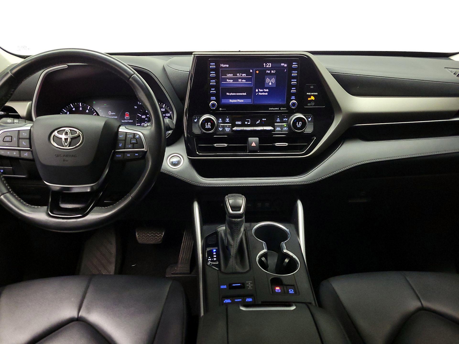 Thumbnail: 2020 Toyota Highlander - 9