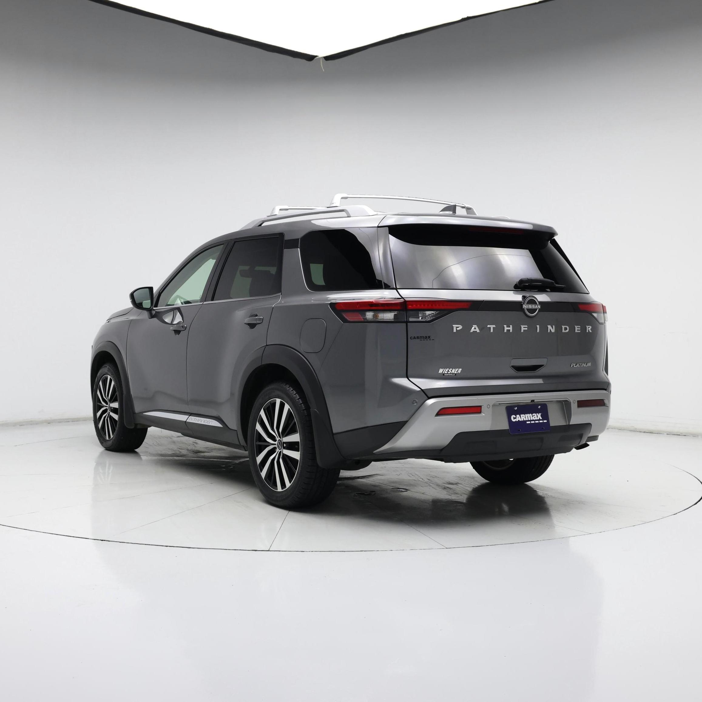 Thumbnail: 2023 Nissan Pathfinder - 2