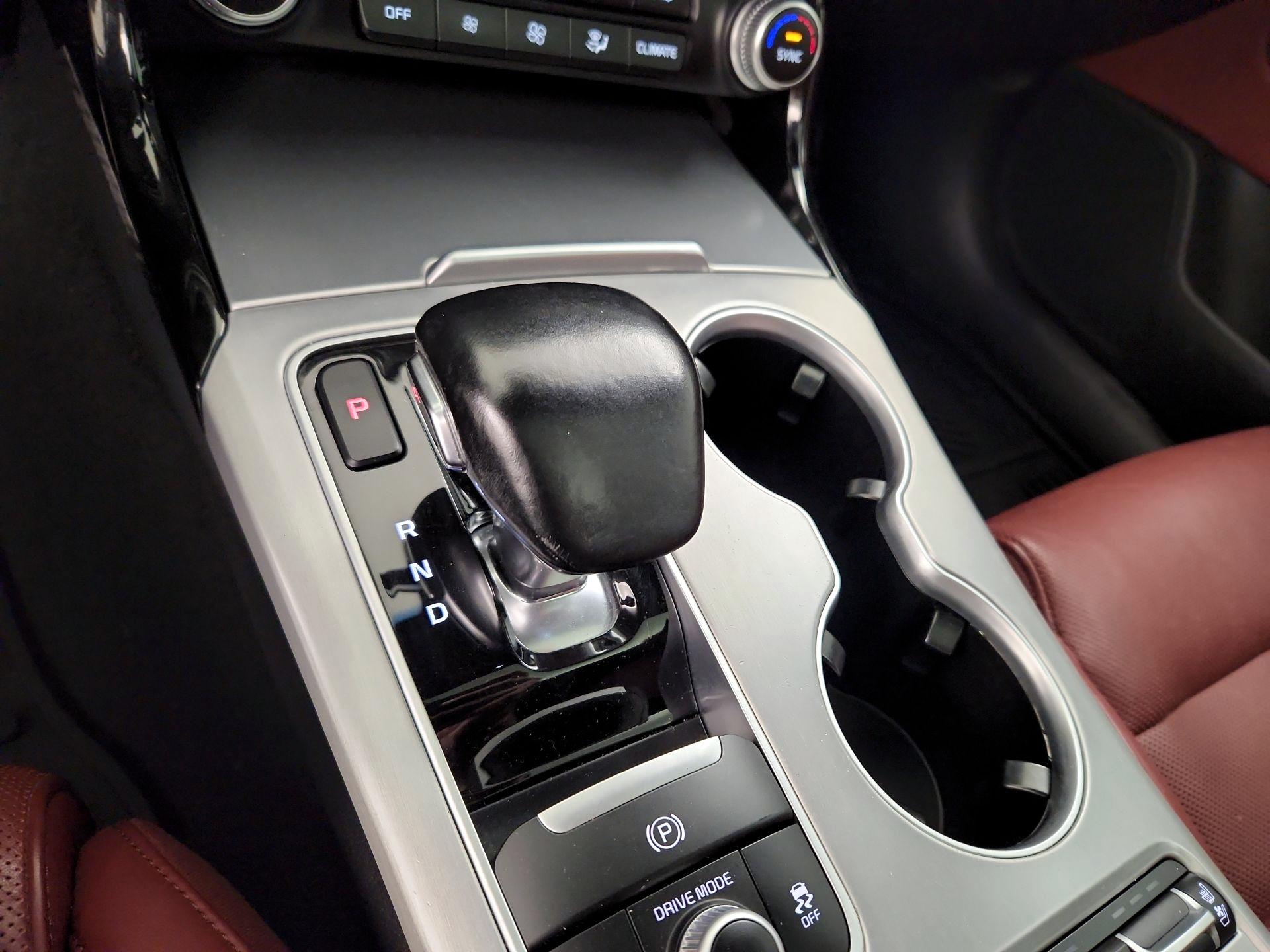 Thumbnail: 2019 Kia Stinger - 18