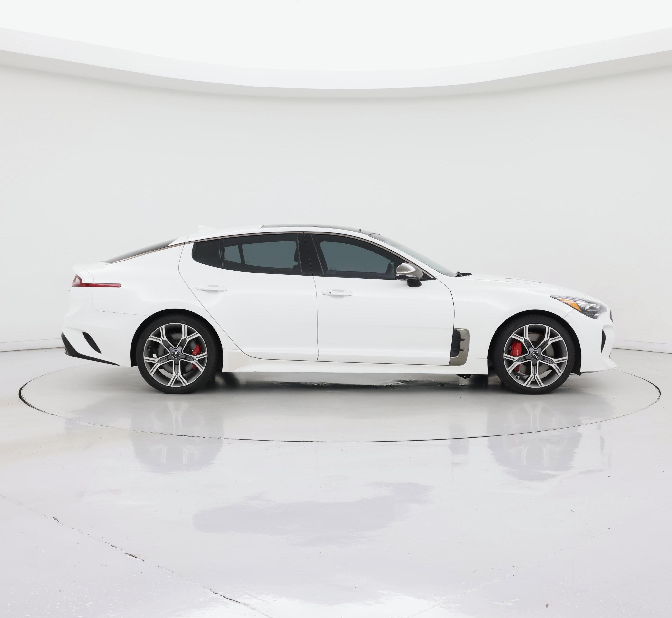 Thumbnail: 2019 Kia Stinger - 7