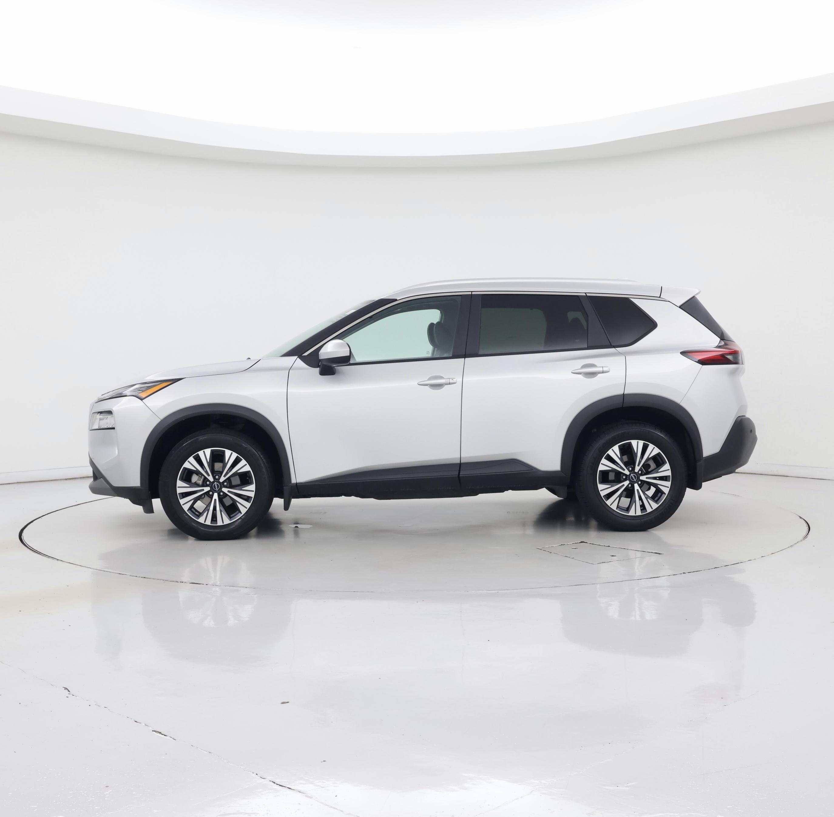 Thumbnail: 2023 Nissan Rogue - 3