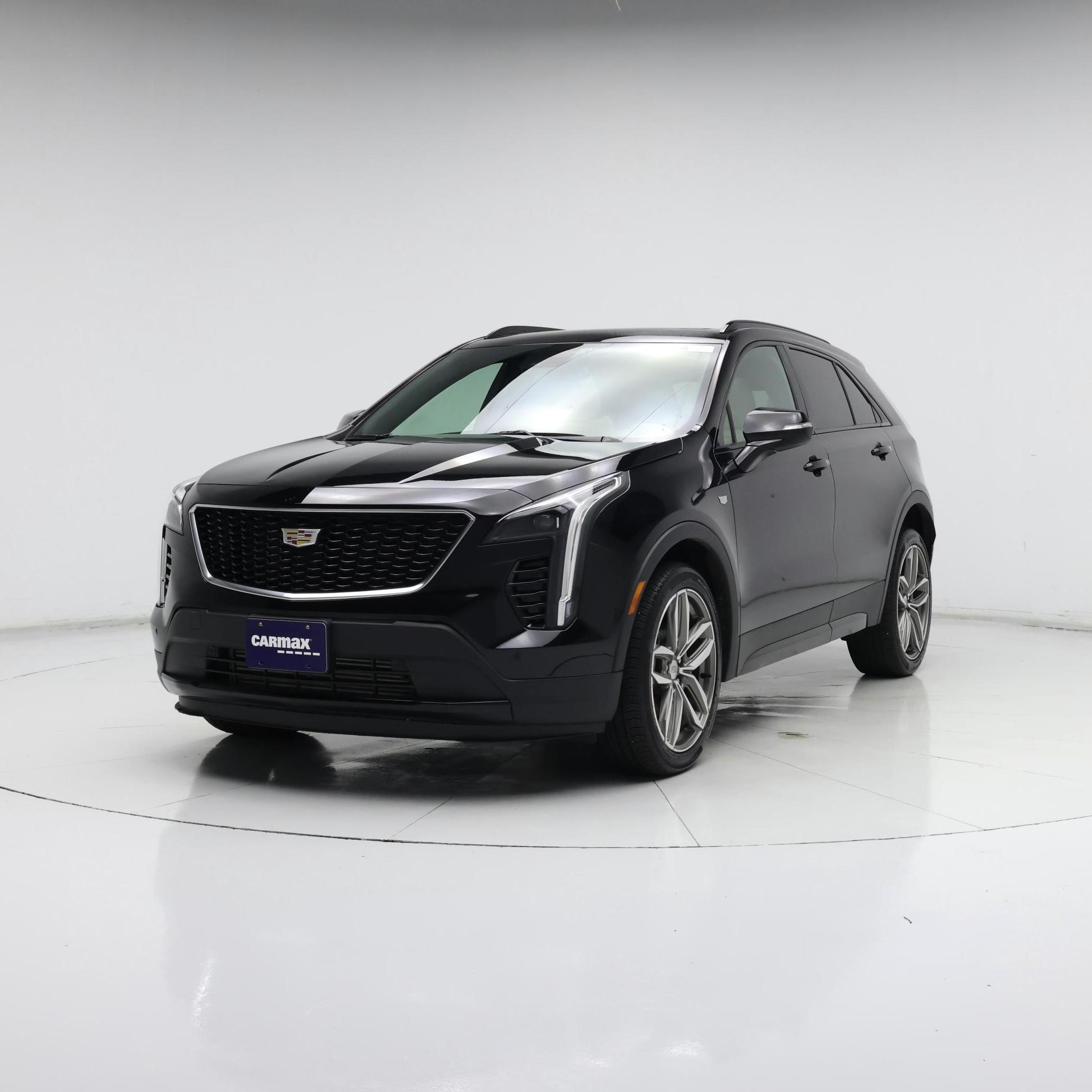 Thumbnail: 2023 Cadillac XT4 - 4