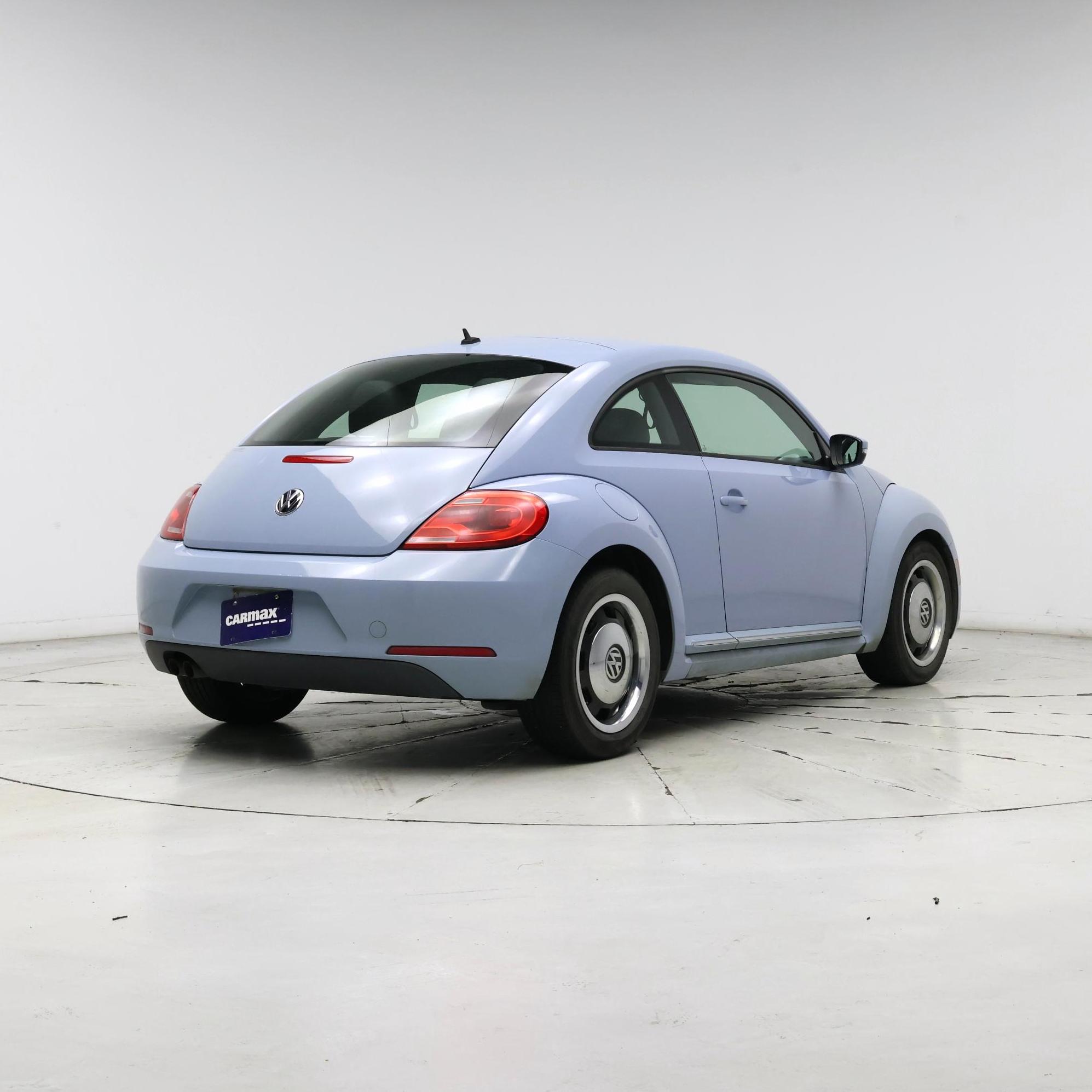 Thumbnail: 2013 Volkswagen Beetle - 8