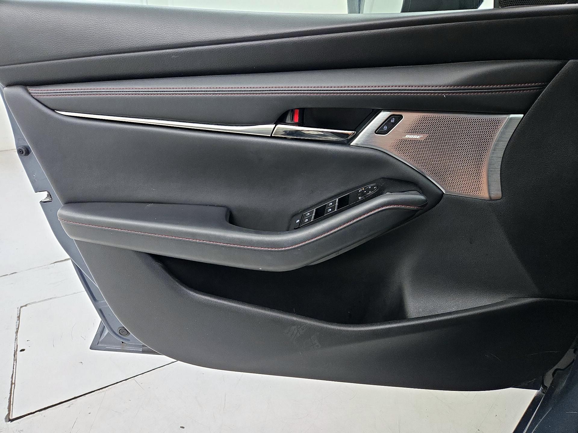 Thumbnail: 2023 Mazda Mazda3 - 12