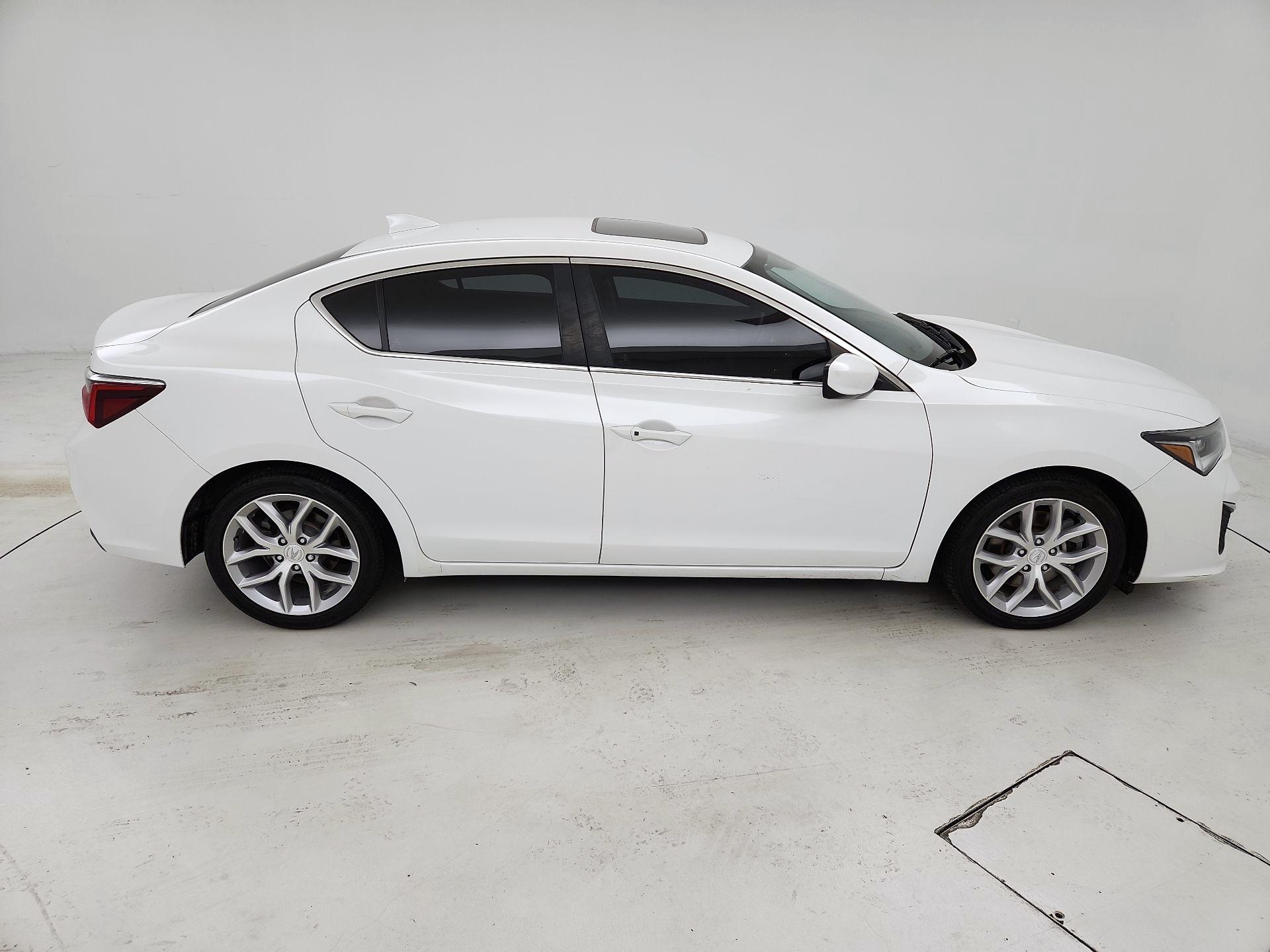 Thumbnail: 2019 Acura ILX - 4