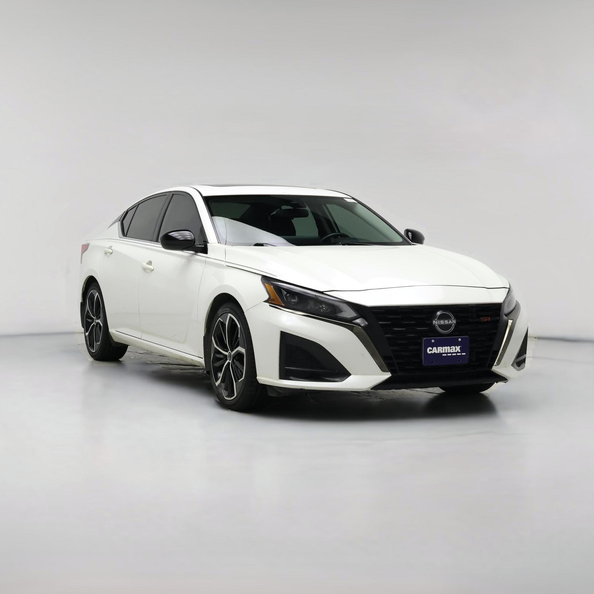Thumbnail: 2023 Nissan Altima - 1